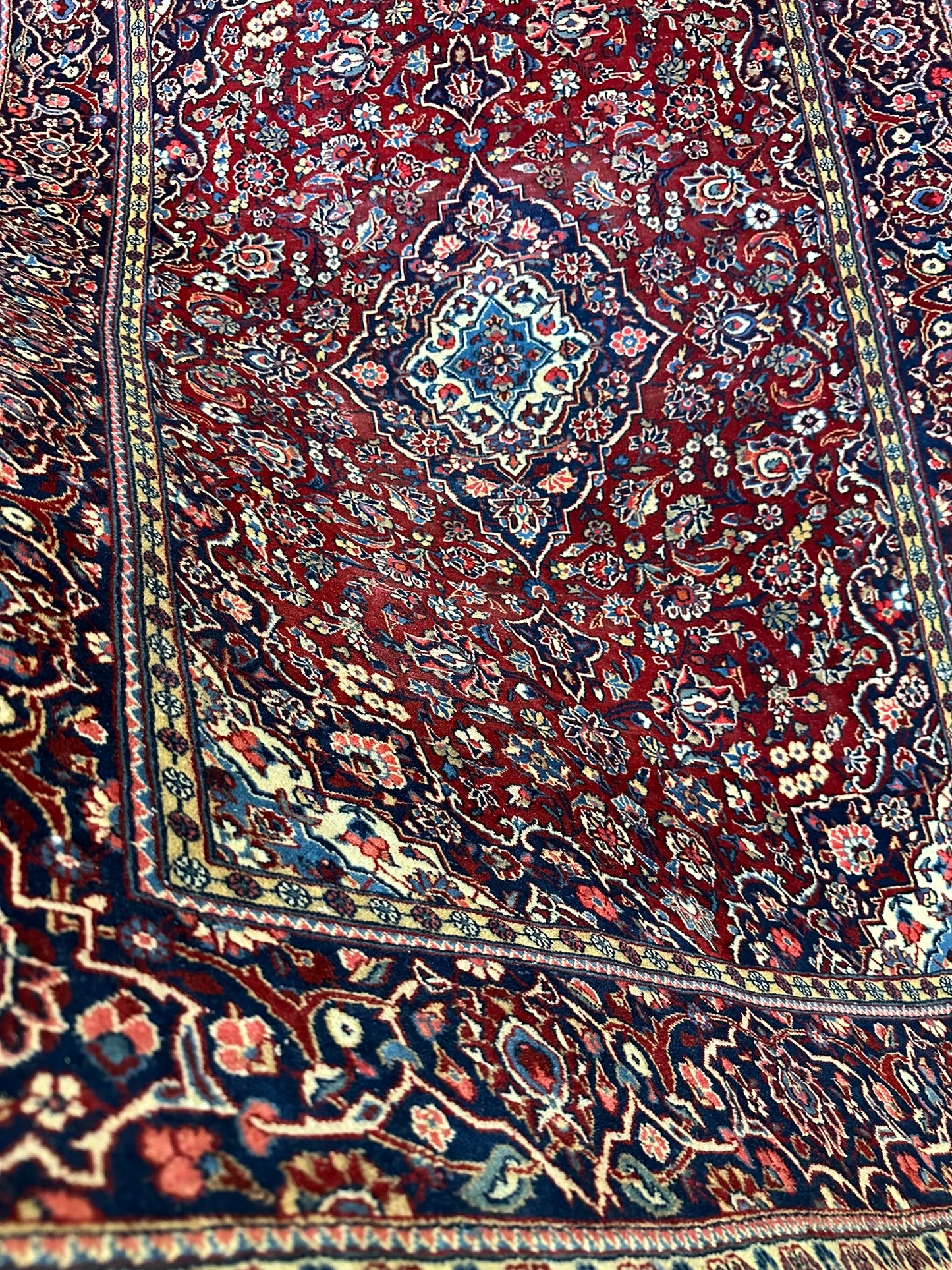 Handgeknüpfter Perser Teppich Keschan 197x133 cm – Medaillon