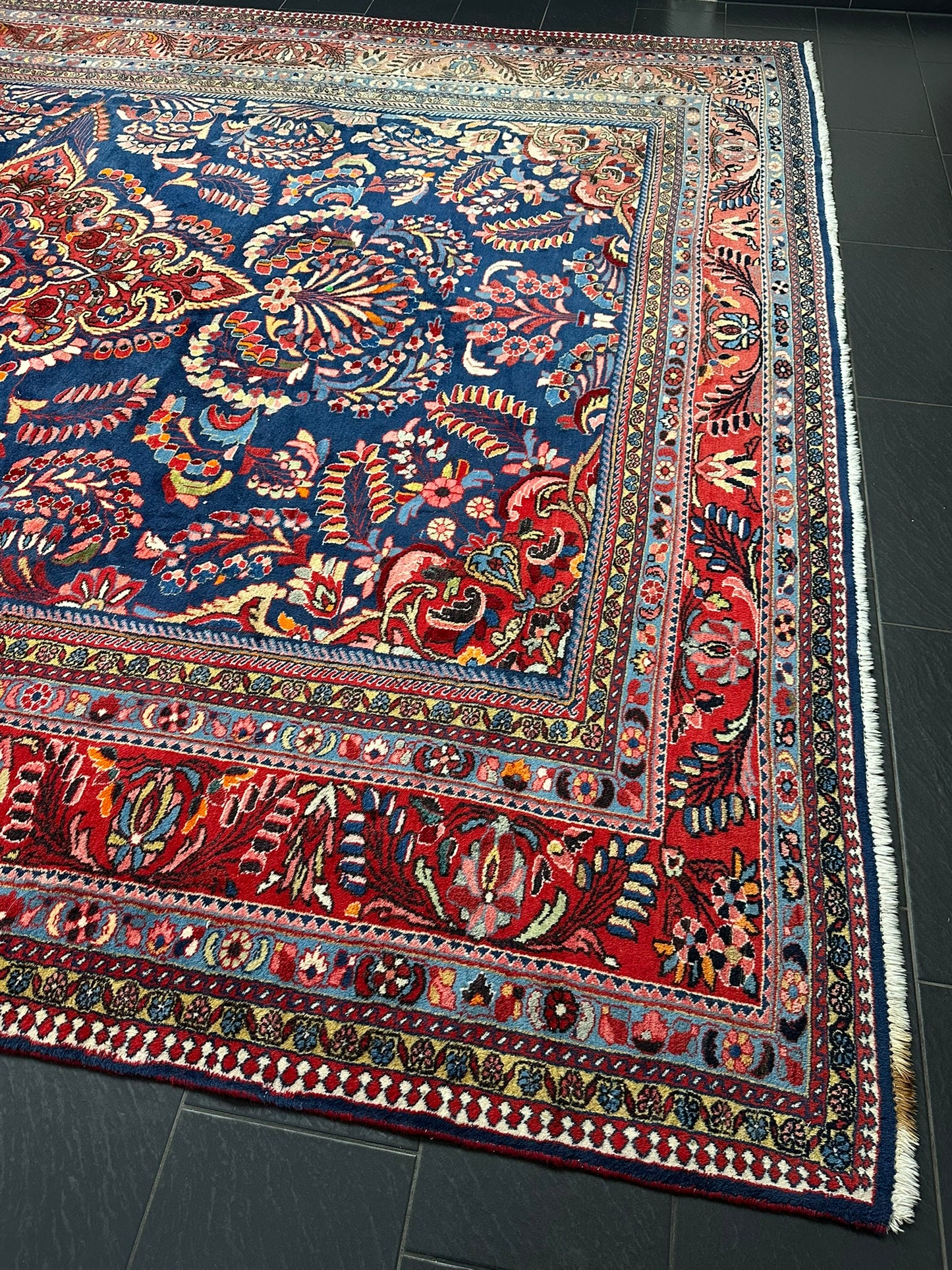 Antik Orientteppich handgeknüpft Lilian antik Naturfarben 420x333 cm