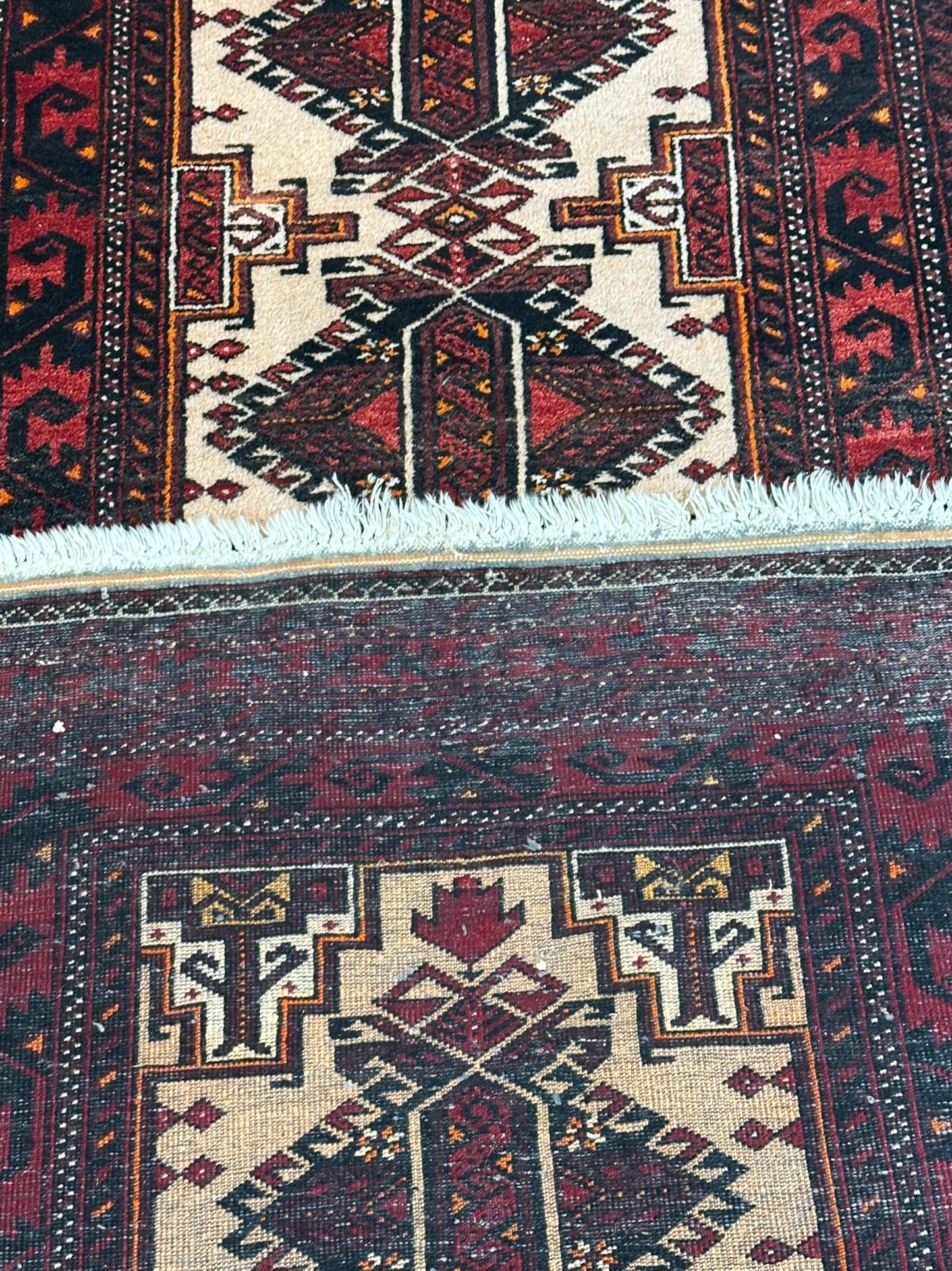Orientteppich handgeknüpft Belutsch 236x114 cm