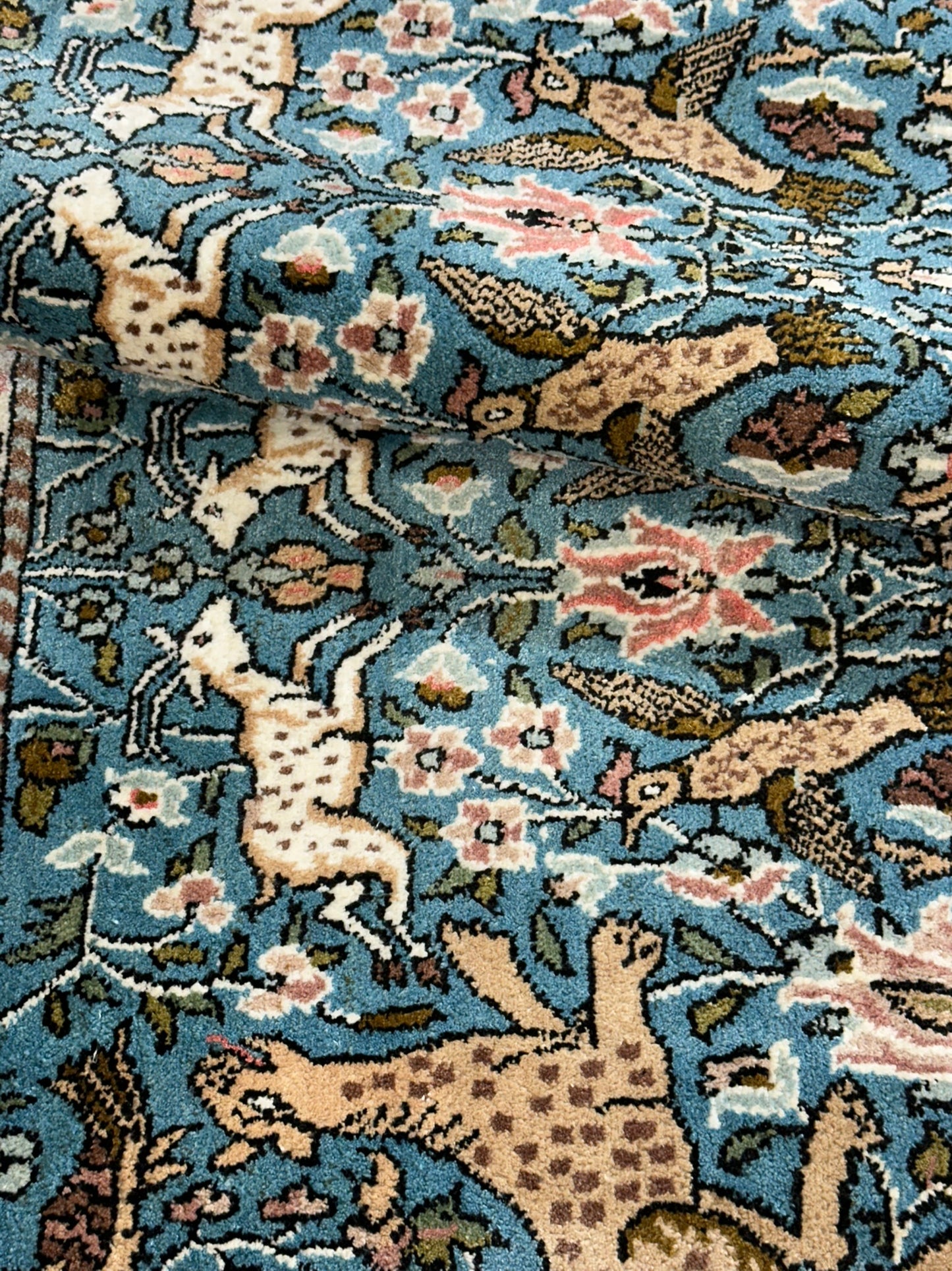 Orientteppich handgeknüpft Ghom / Kaschmir Seide Jagdmotiv 120x50 cm