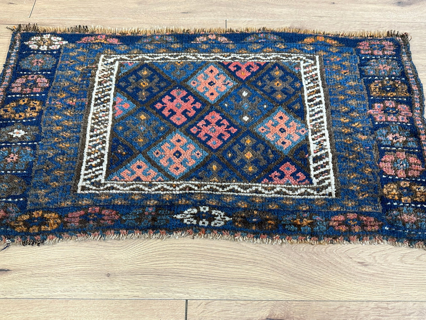 Antik Orientteppich handgeknüpft Afschari 106x60 cm