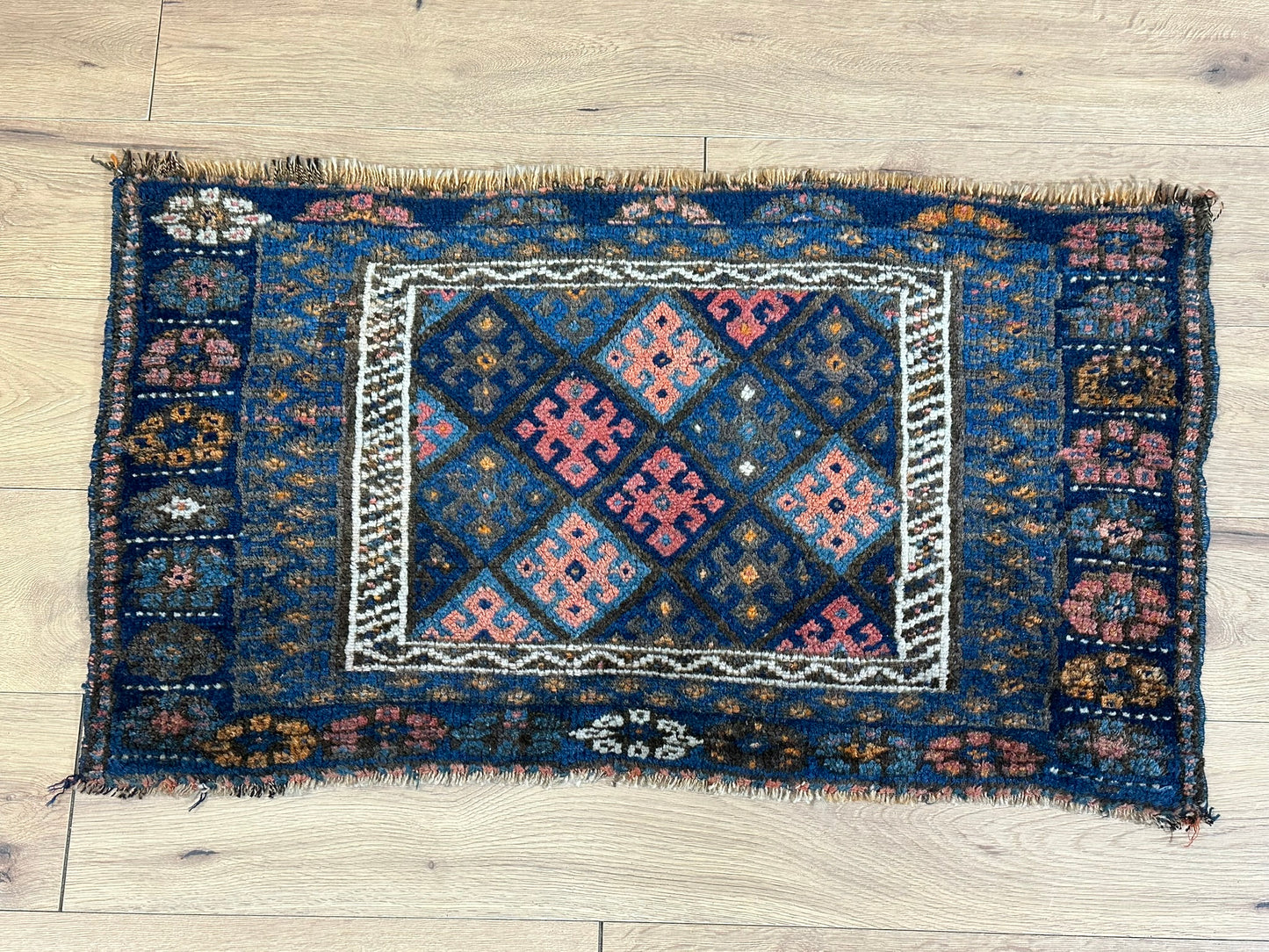 Antik Orientteppich handgeknüpft Afschari 106x60 cm