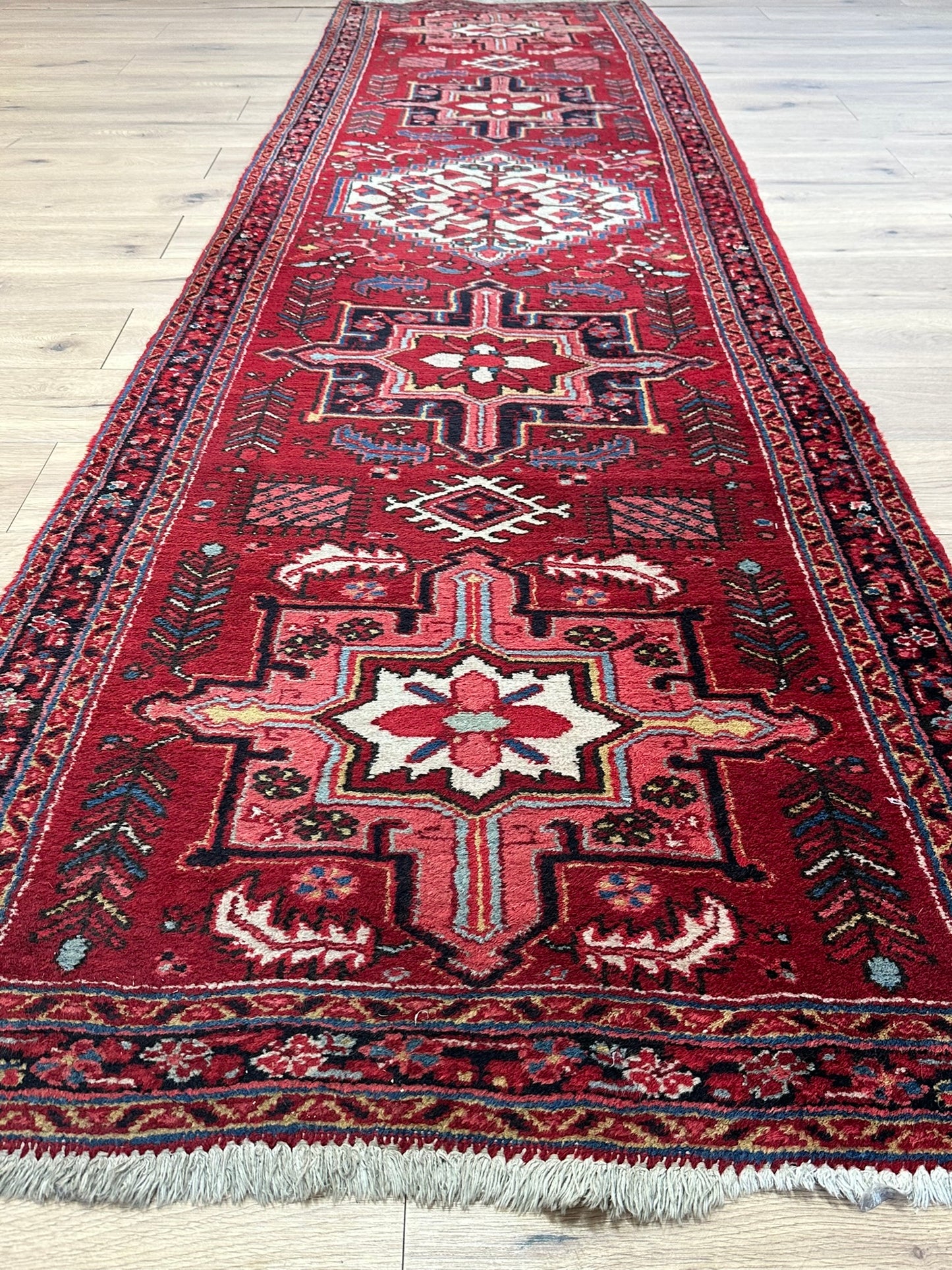 Orientteppich handgeknüpft Heriz / Karadja Naturfarben 340x93 cm