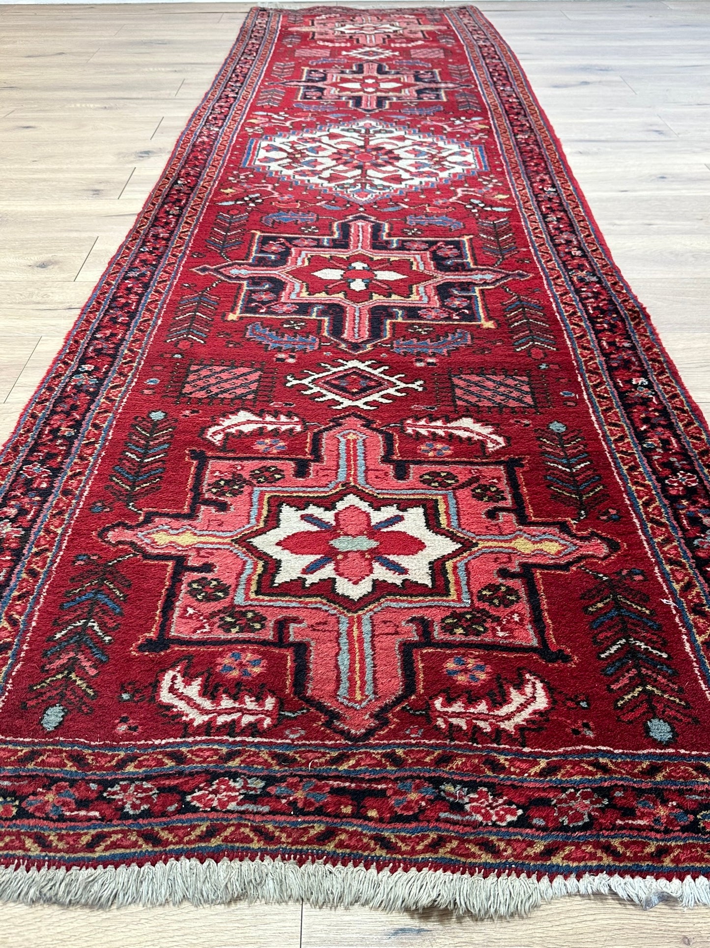 Orientteppich handgeknüpft Heriz / Karadja Naturfarben 340x93 cm