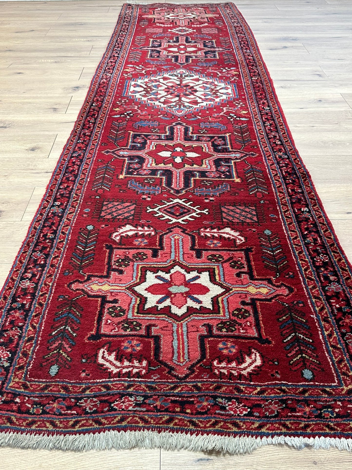 Orientteppich handgeknüpft Heriz / Karadja Naturfarben 340x93 cm
