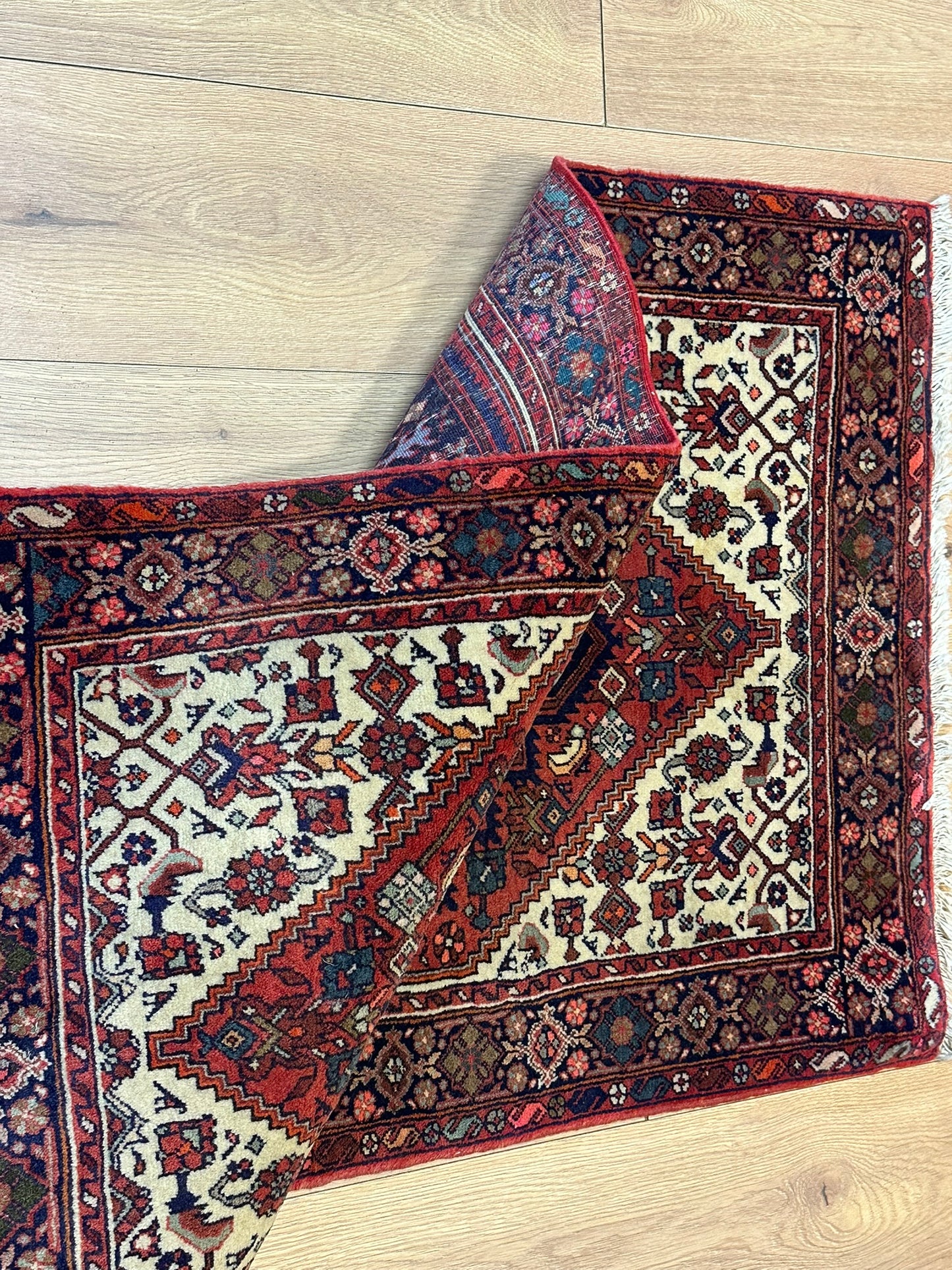 Handgeknüpfter Perser Teppich Bidjar 126x74 cm – Goltog Muster