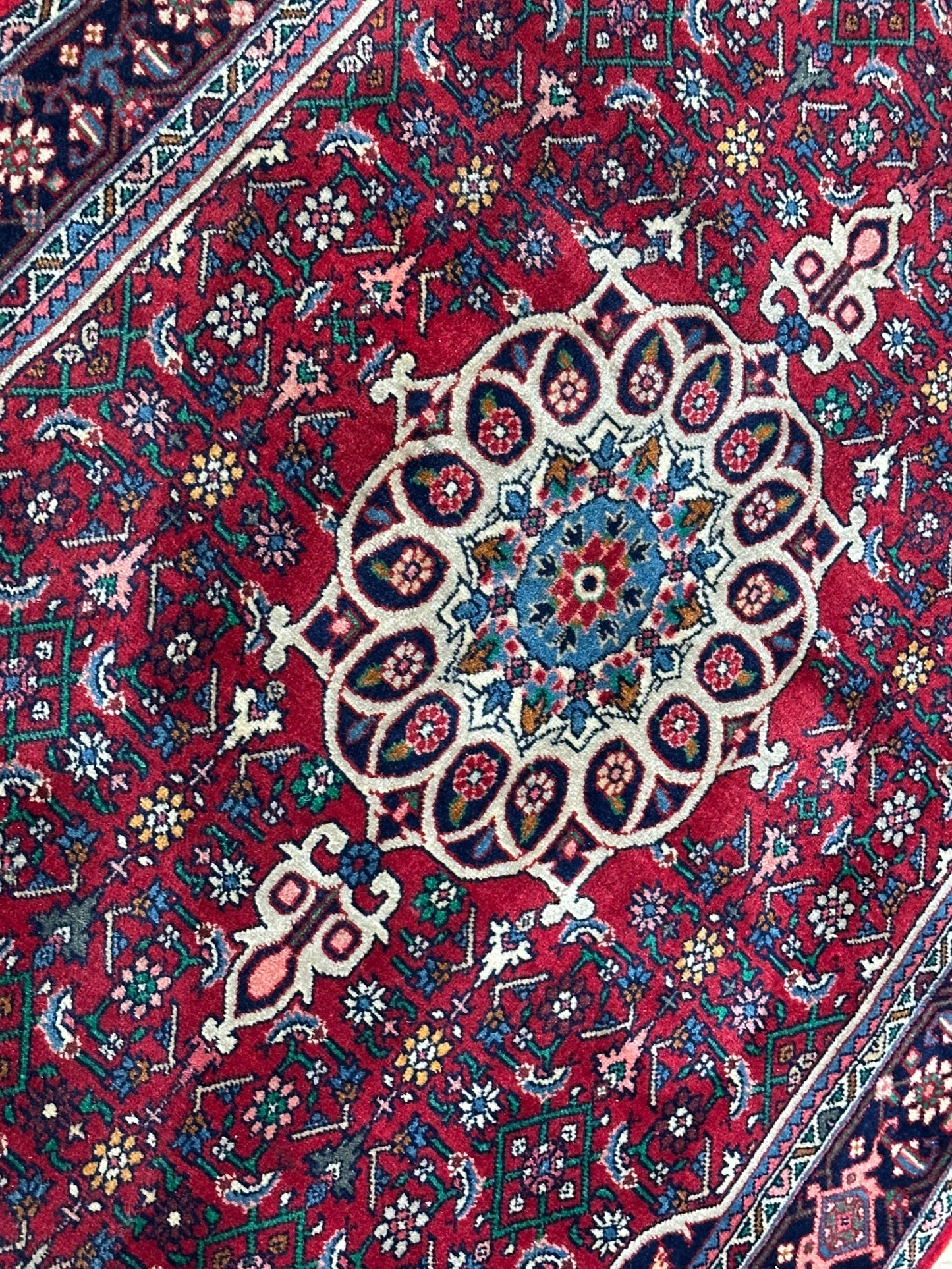 Orientteppich handgeknüpft Bidjar 164x102 cm