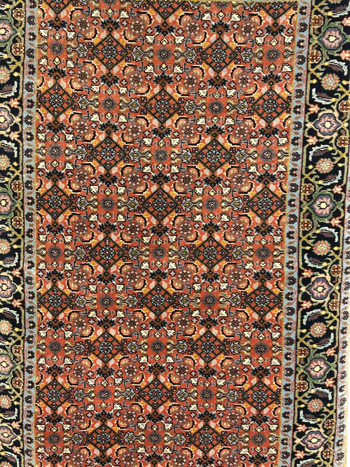 Orientteppich handgeknüpft Täbriz Mahi 125x80 cm
