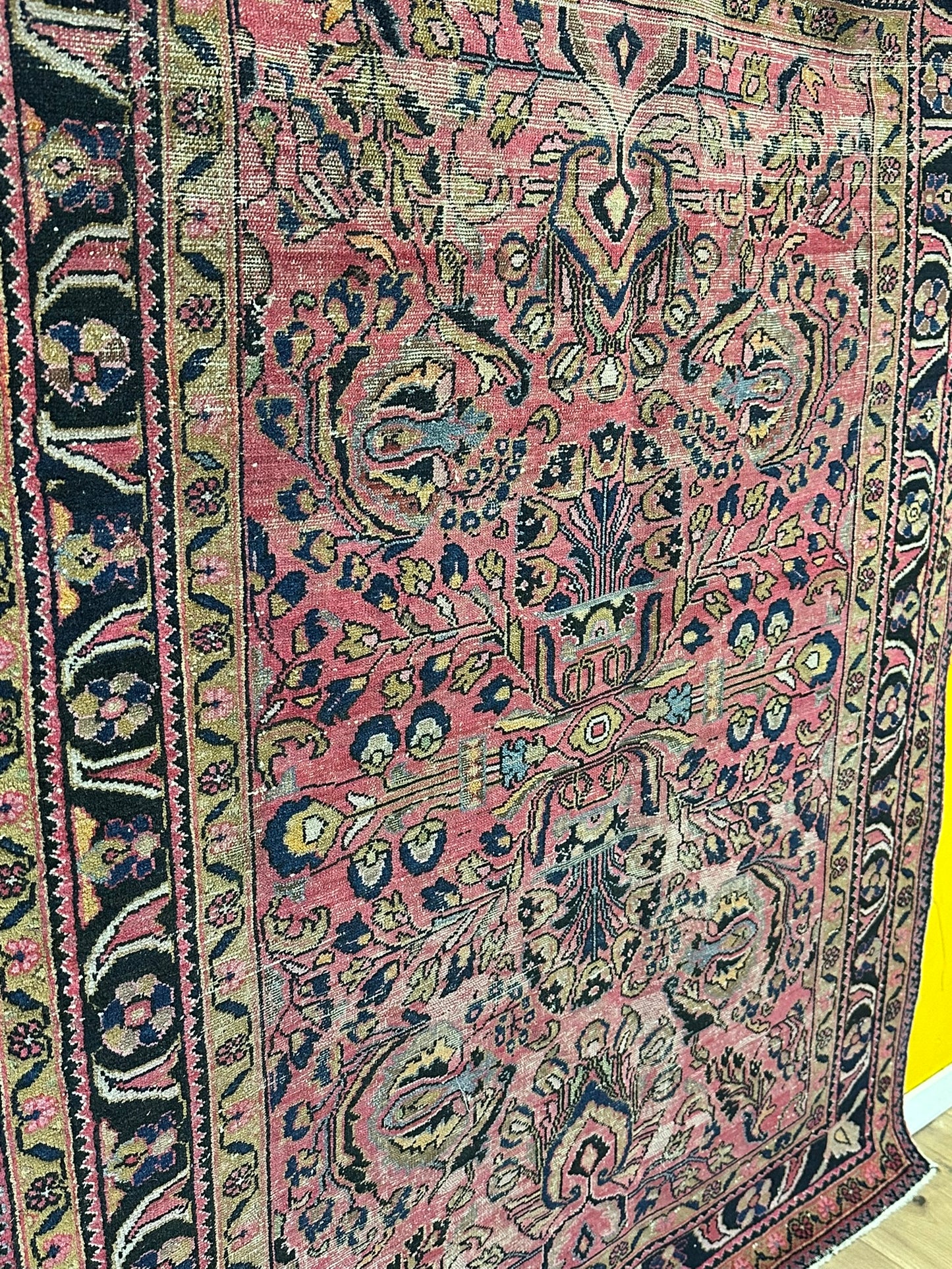 Handgeknüpfter Perser Teppich Lilian 195x148 cm – Antik Jugendstil