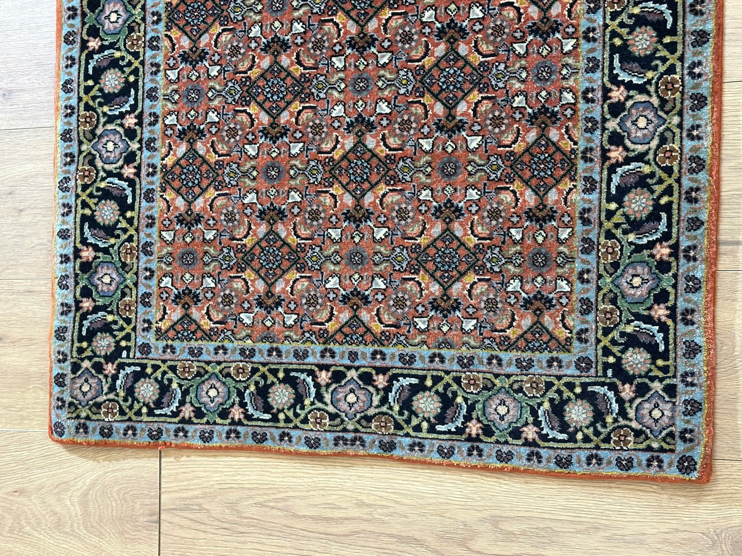Orientteppich handgeknüpft Täbriz Mahi 125x80 cm