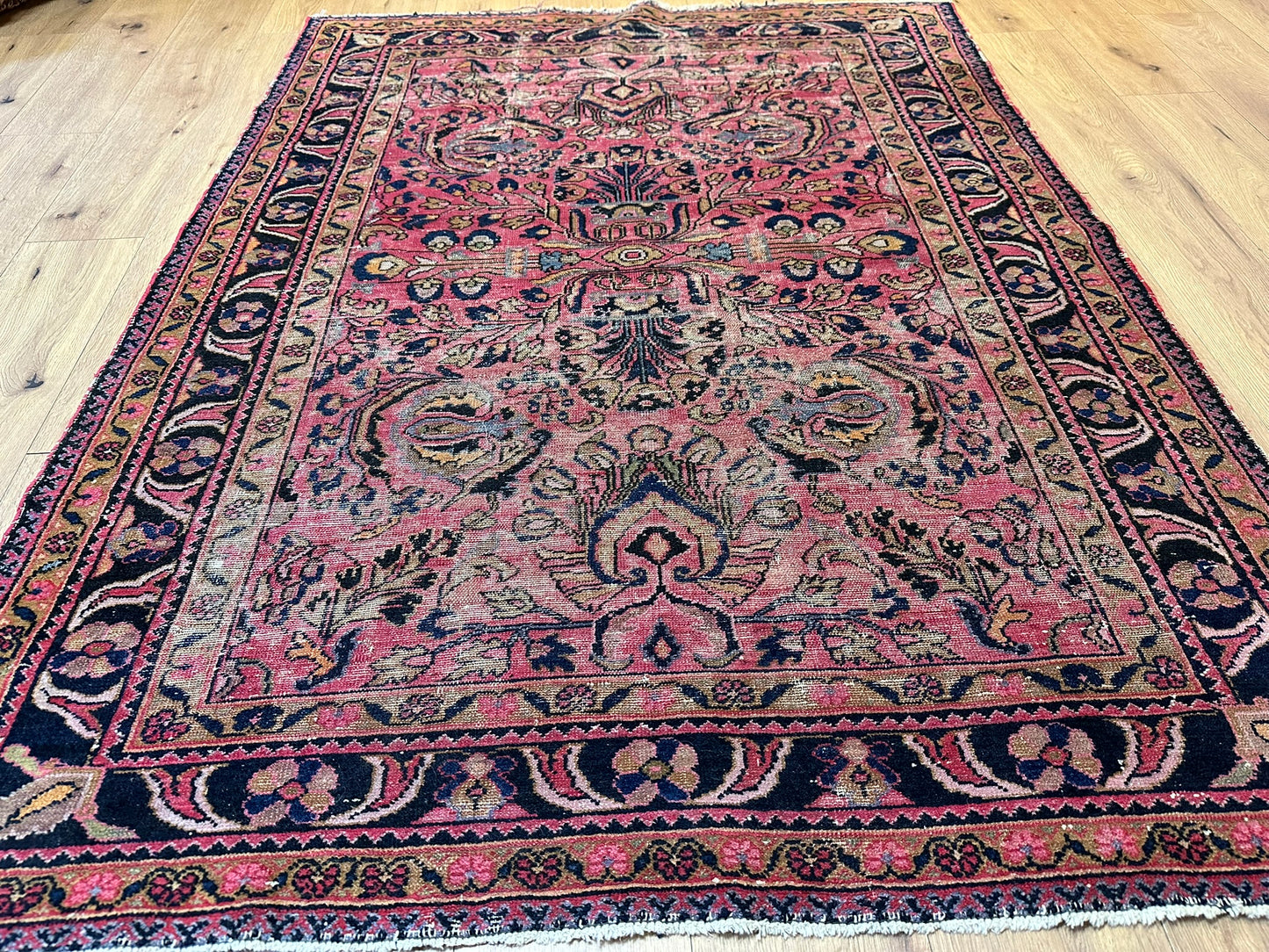 Handgeknüpfter Perser Teppich Lilian 195x148 cm – Antik Jugendstil