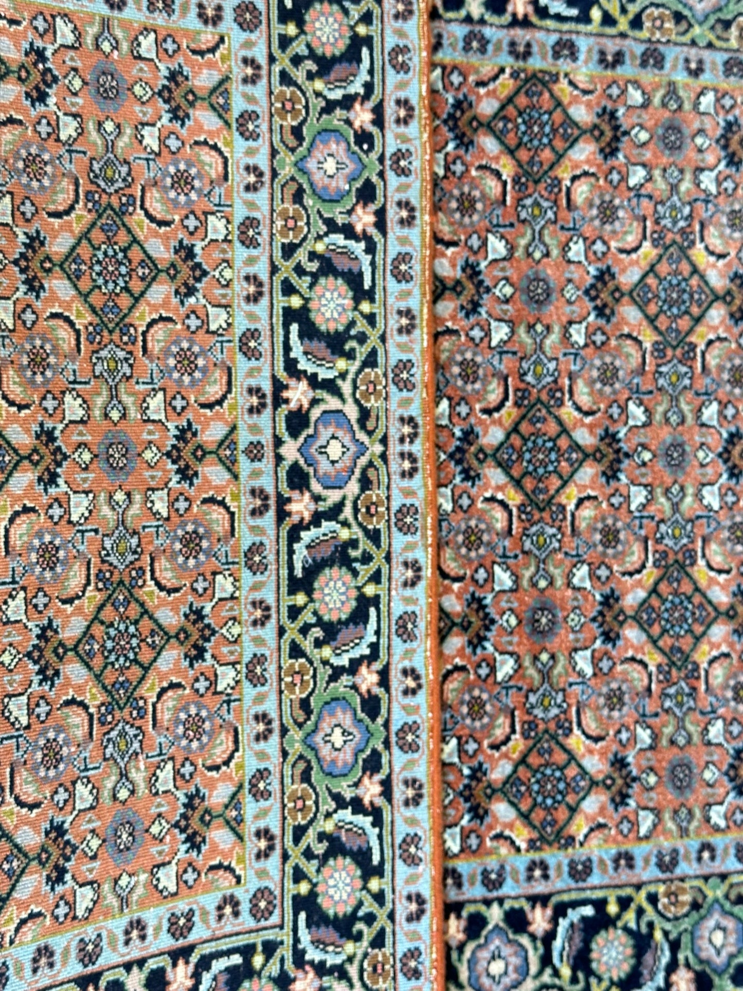 Orientteppich handgeknüpft Täbriz Mahi 125x80 cm