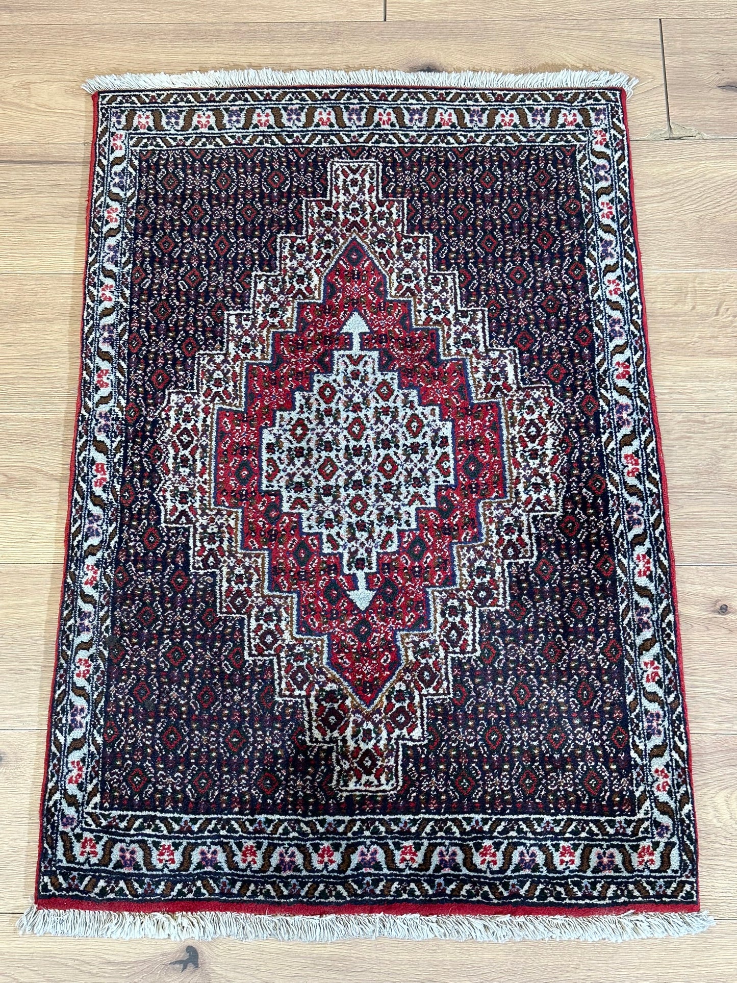 Orientteppich handgeknüpft Bidjar 105x70 cm