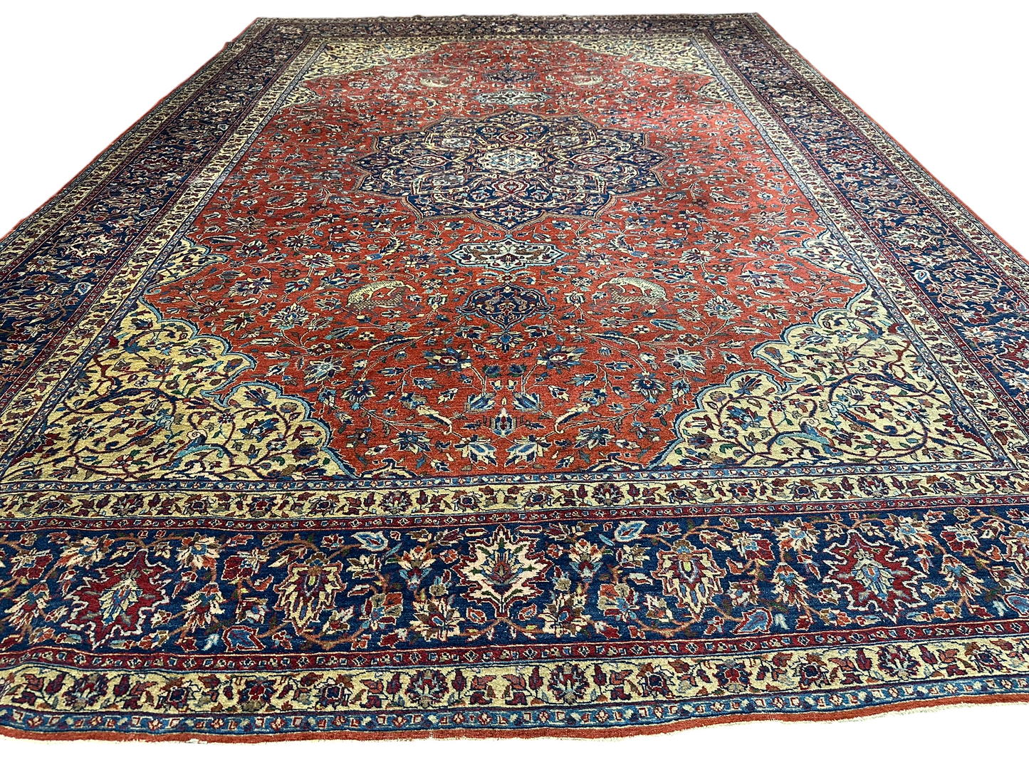 Selten Antiker Handgeknüpfter Teppich Lilian 475x350 cm – Naturfarben