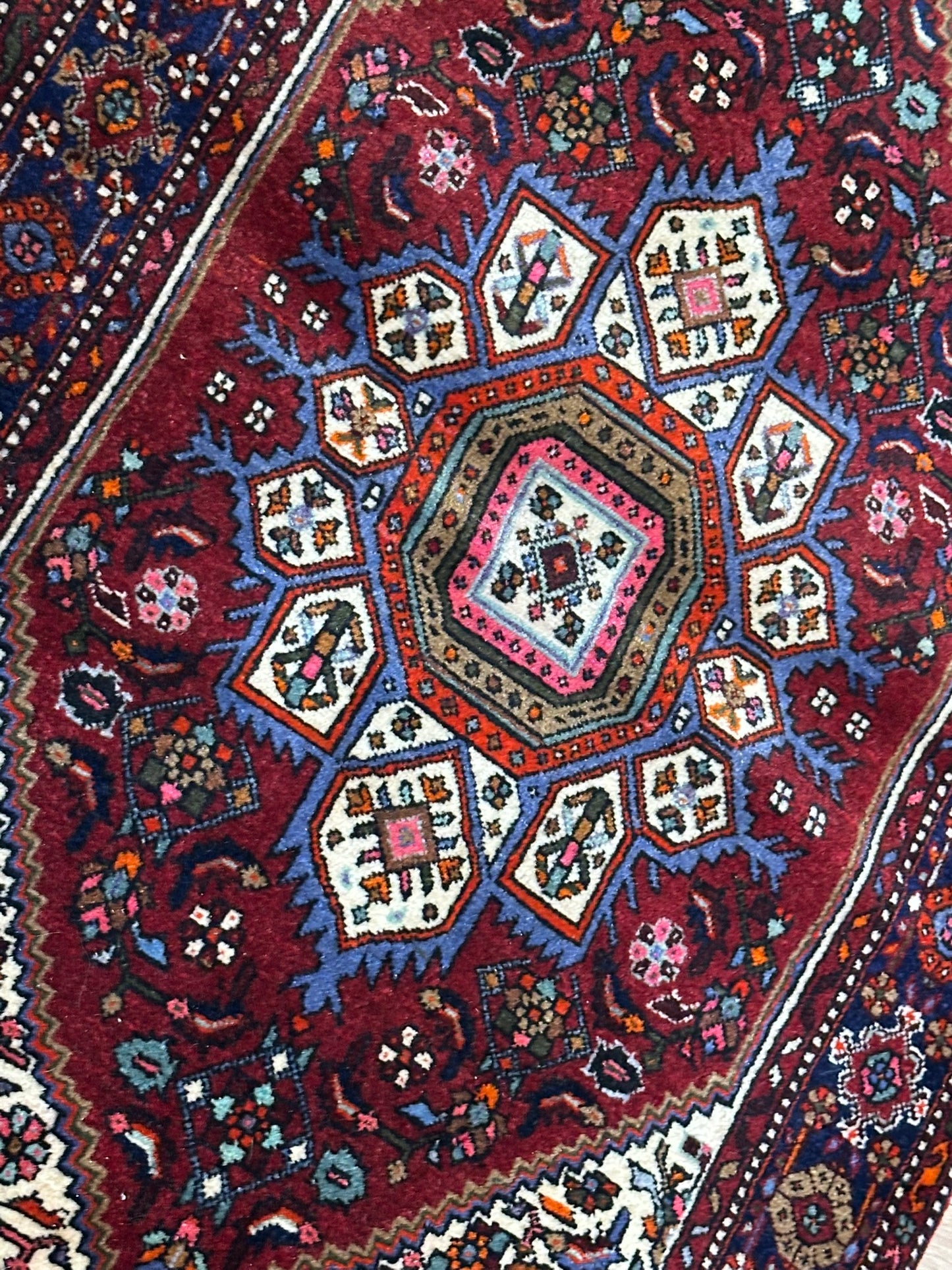 Orientteppich handgeknüpft Bidjar Goldtog 120x75 cm