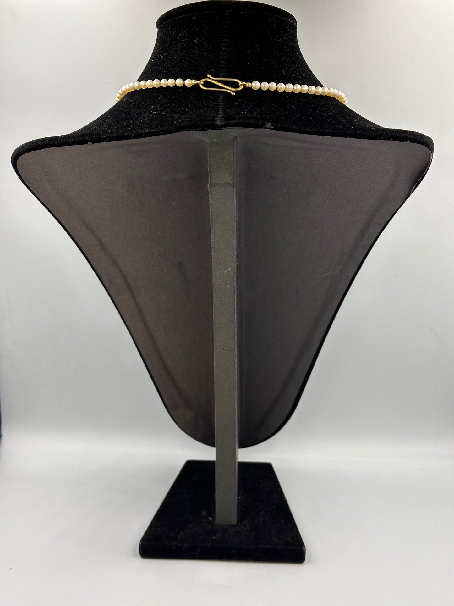 Schlichte Echte Perlenkette mit Gold 585 Verschluss