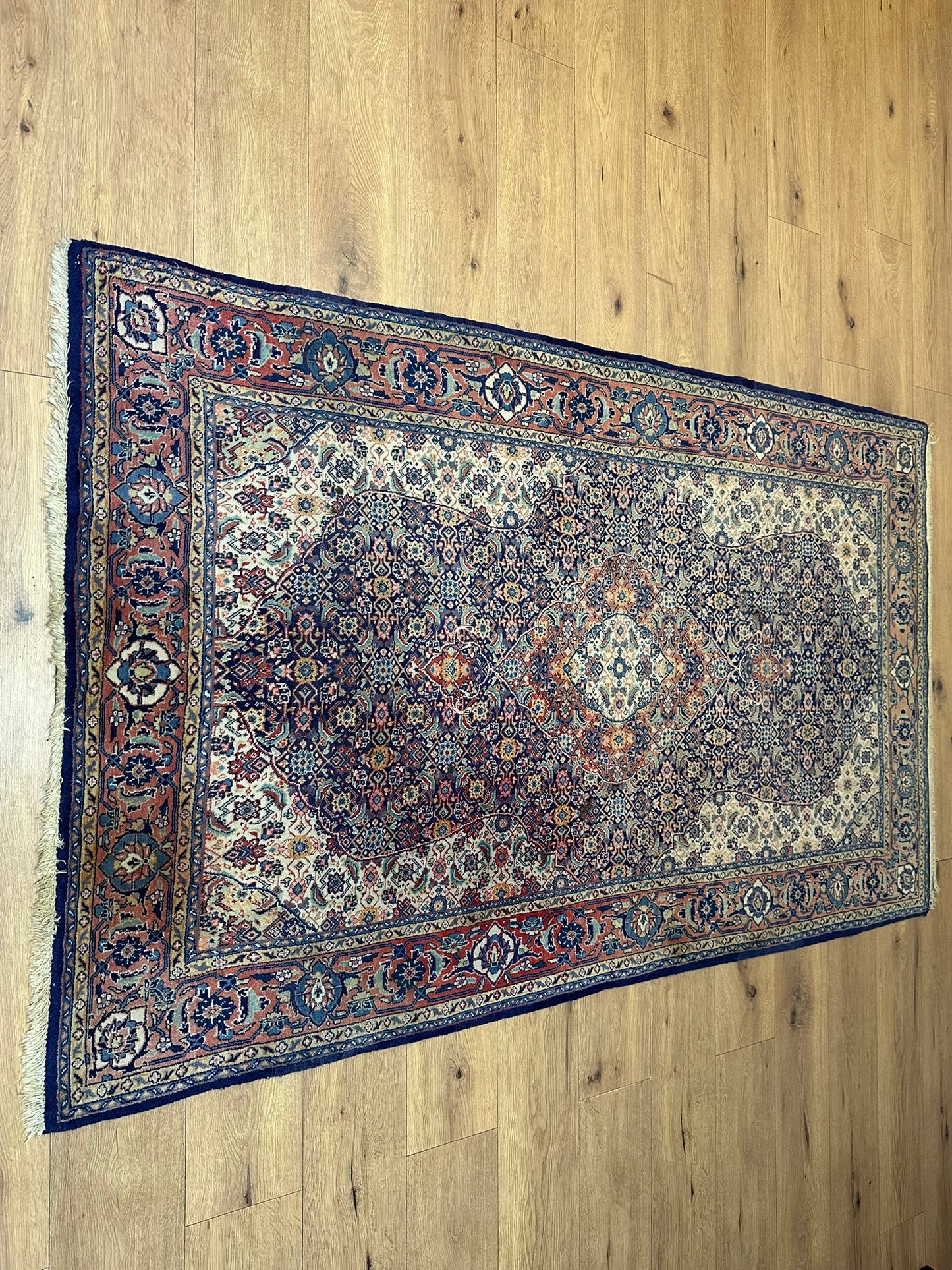 Orientteppich handgeknüpft Täbriz 215x133 cm Mahi Korkwolle