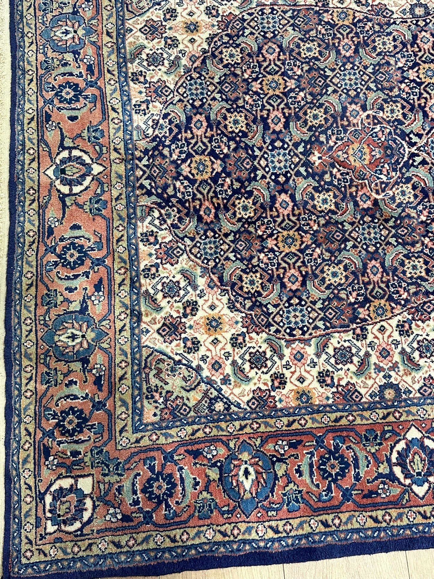 Orientteppich handgeknüpft Täbriz 215x133 cm Mahi Korkwolle