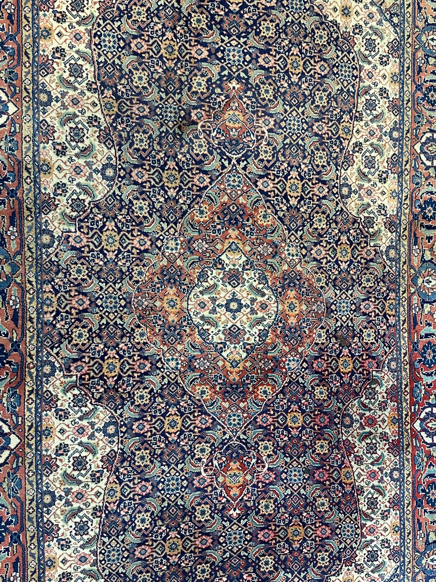Orientteppich handgeknüpft Täbriz 215x133 cm Mahi Korkwolle