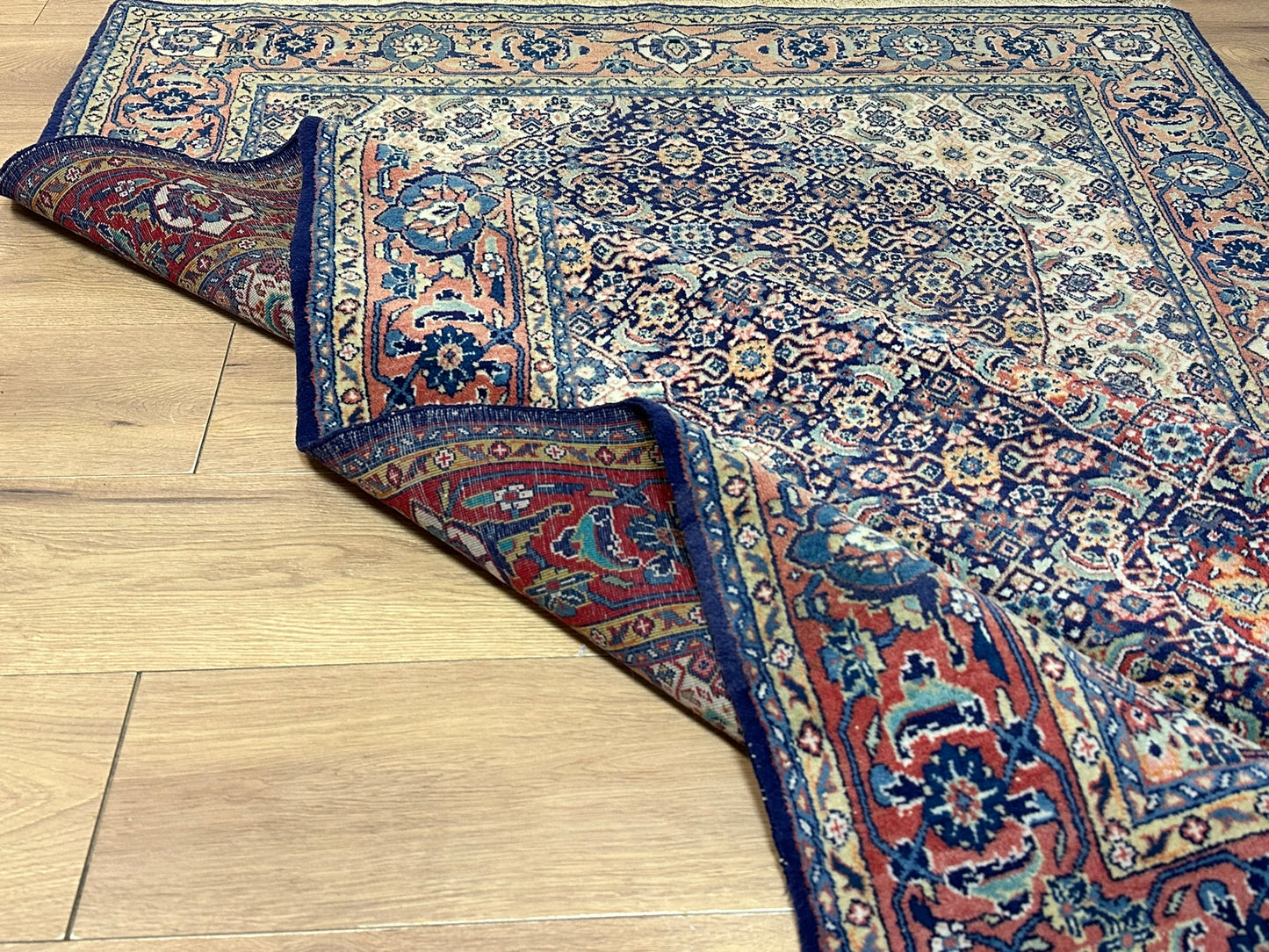 Orientteppich handgeknüpft Täbriz 215x133 cm Mahi Korkwolle