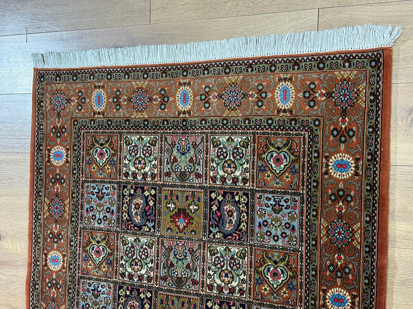 Orientteppich handgeknüpft Ghom Felder Korkwolle 155x110 cm