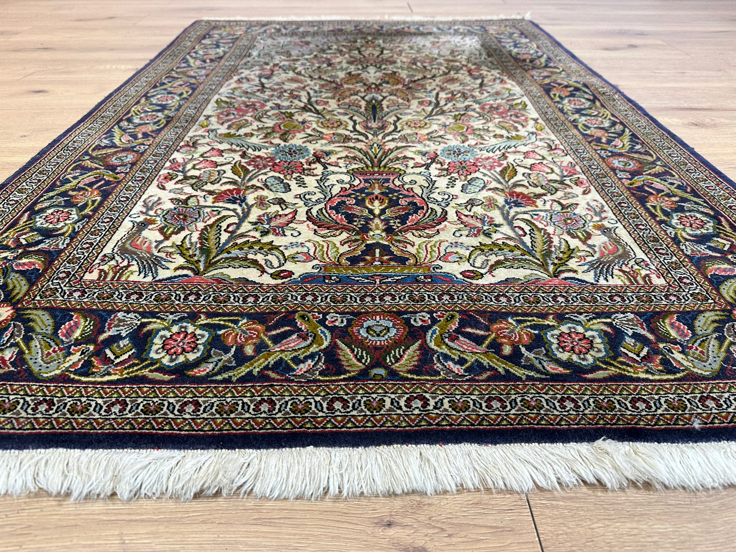 Orientteppich handgeknüpft Ghom Lebensbaum 165x110 cm