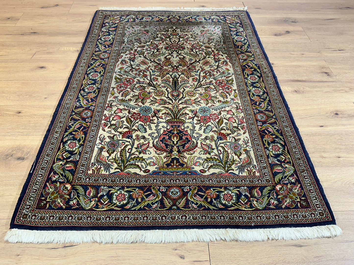 Orientteppich handgeknüpft Ghom Lebensbaum 165x110 cm