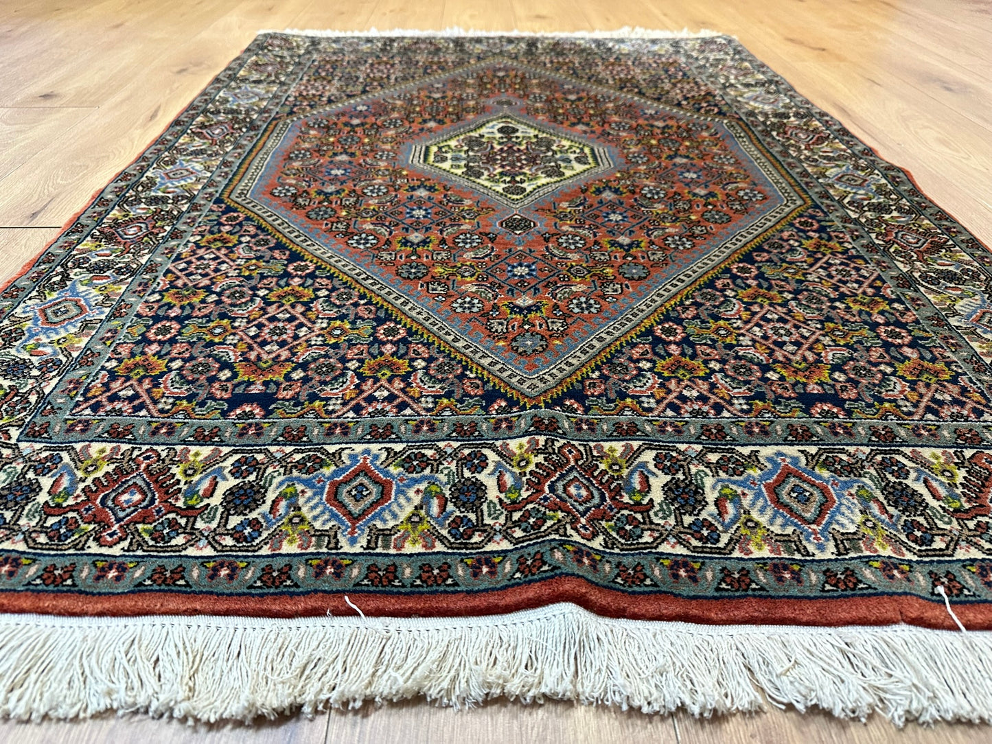 Orientteppich handgeknüpft Bidjar 156x112 cm Wolle