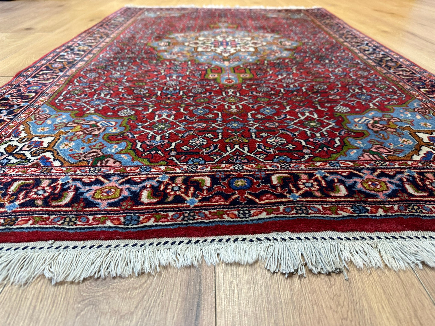 Orientteppich handgeknüpft Bidjar 155x100 cm Medaillon sehr gut