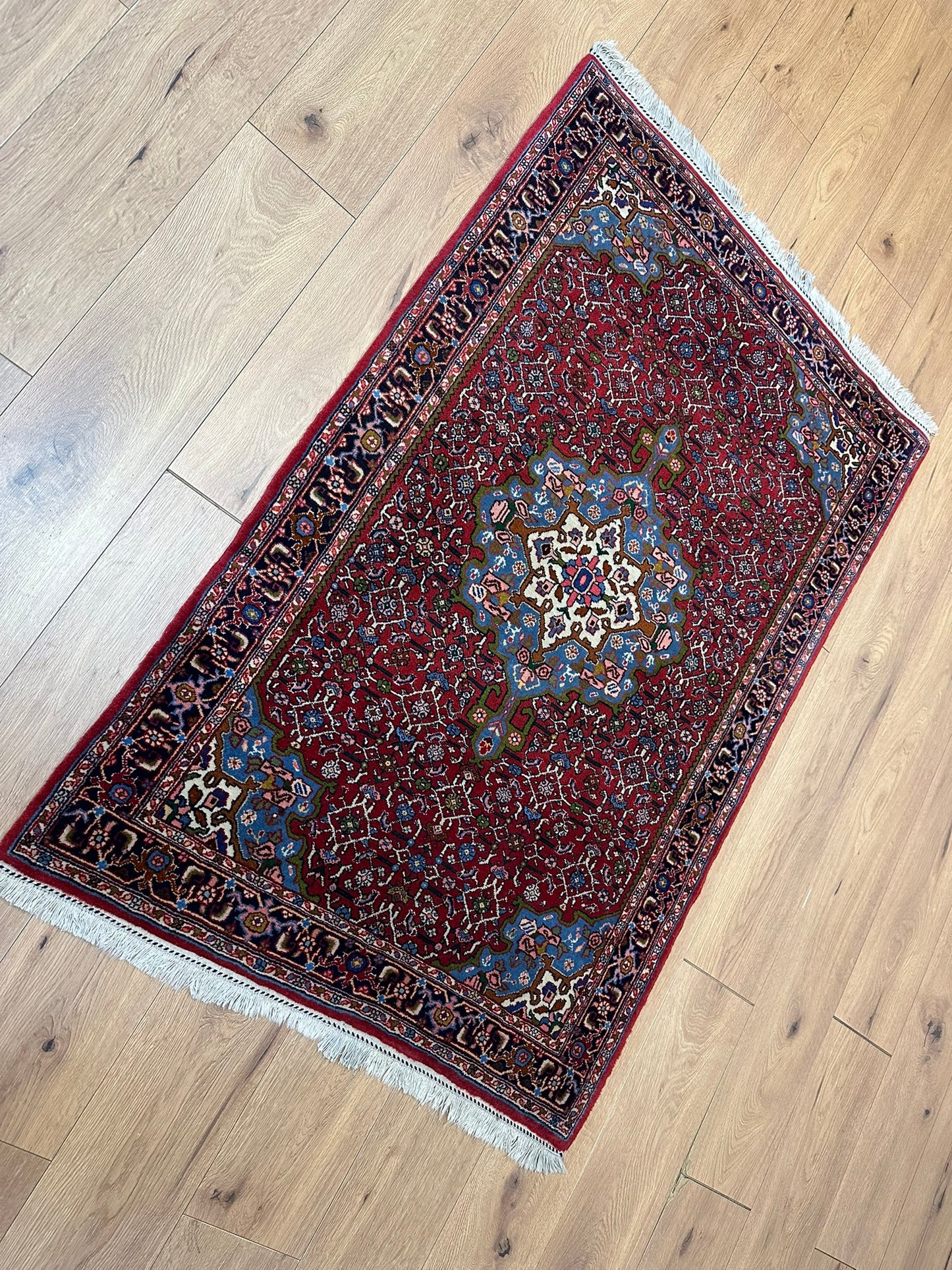 Orientteppich handgeknüpft Bidjar 155x100 cm Medaillon sehr gut