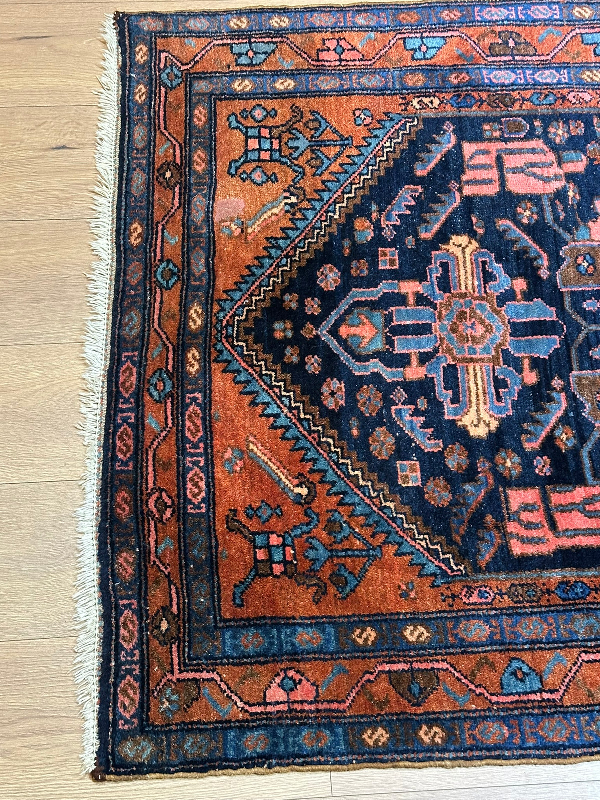 Antiker Orientteppich handgeknüpft Malayer 185x110 cm