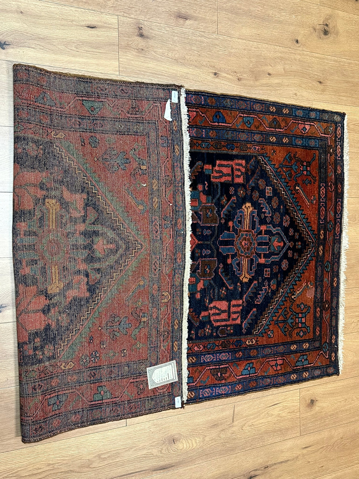 Antiker Orientteppich handgeknüpft Malayer 185x110 cm