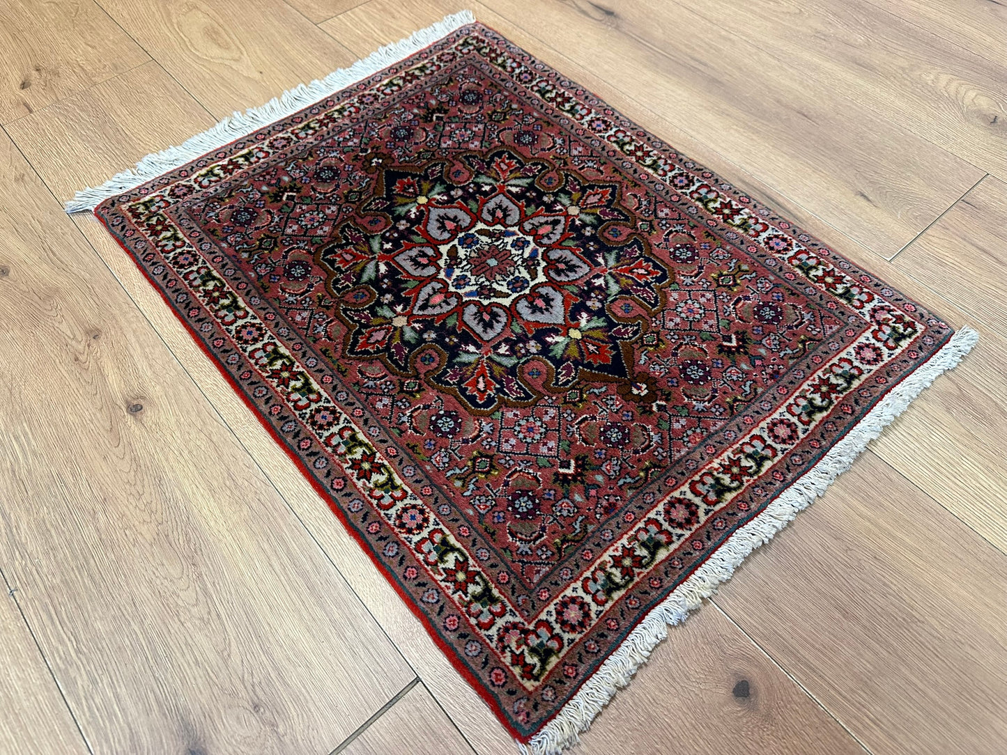 Orientteppich handgeknüpft Bidjar 67x52 cm Medallion