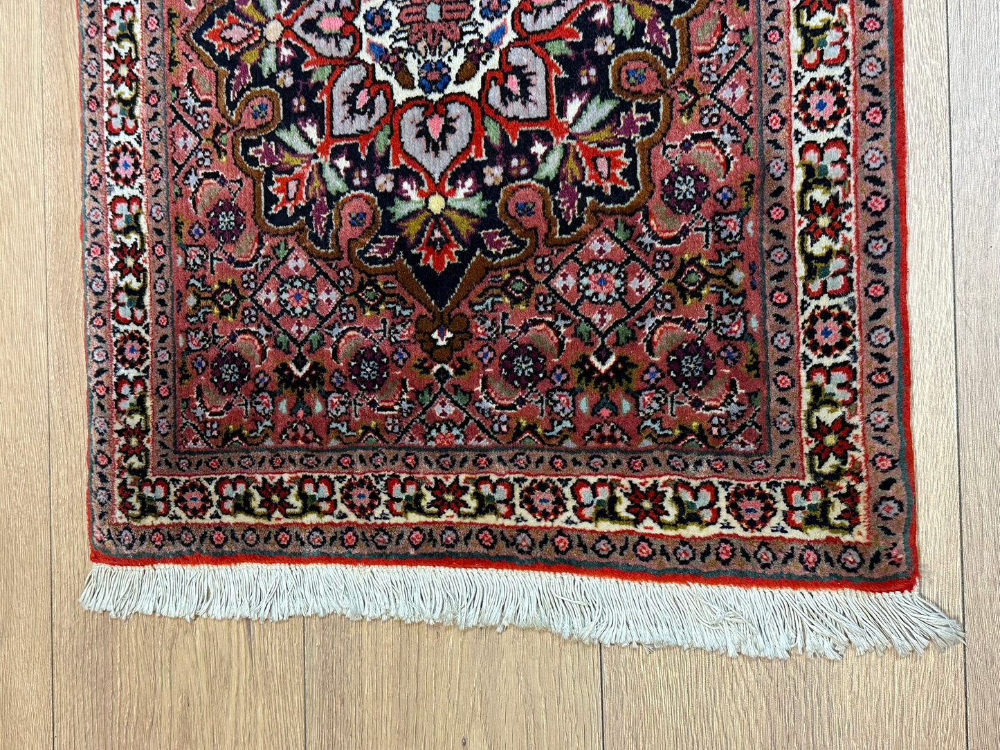 Orientteppich handgeknüpft Bidjar 67x52 cm Medallion