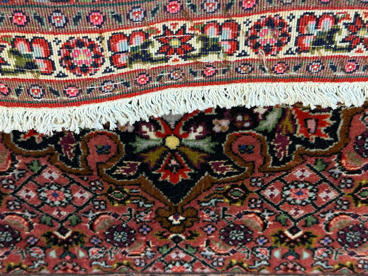 Orientteppich handgeknüpft Bidjar 67x52 cm Medallion