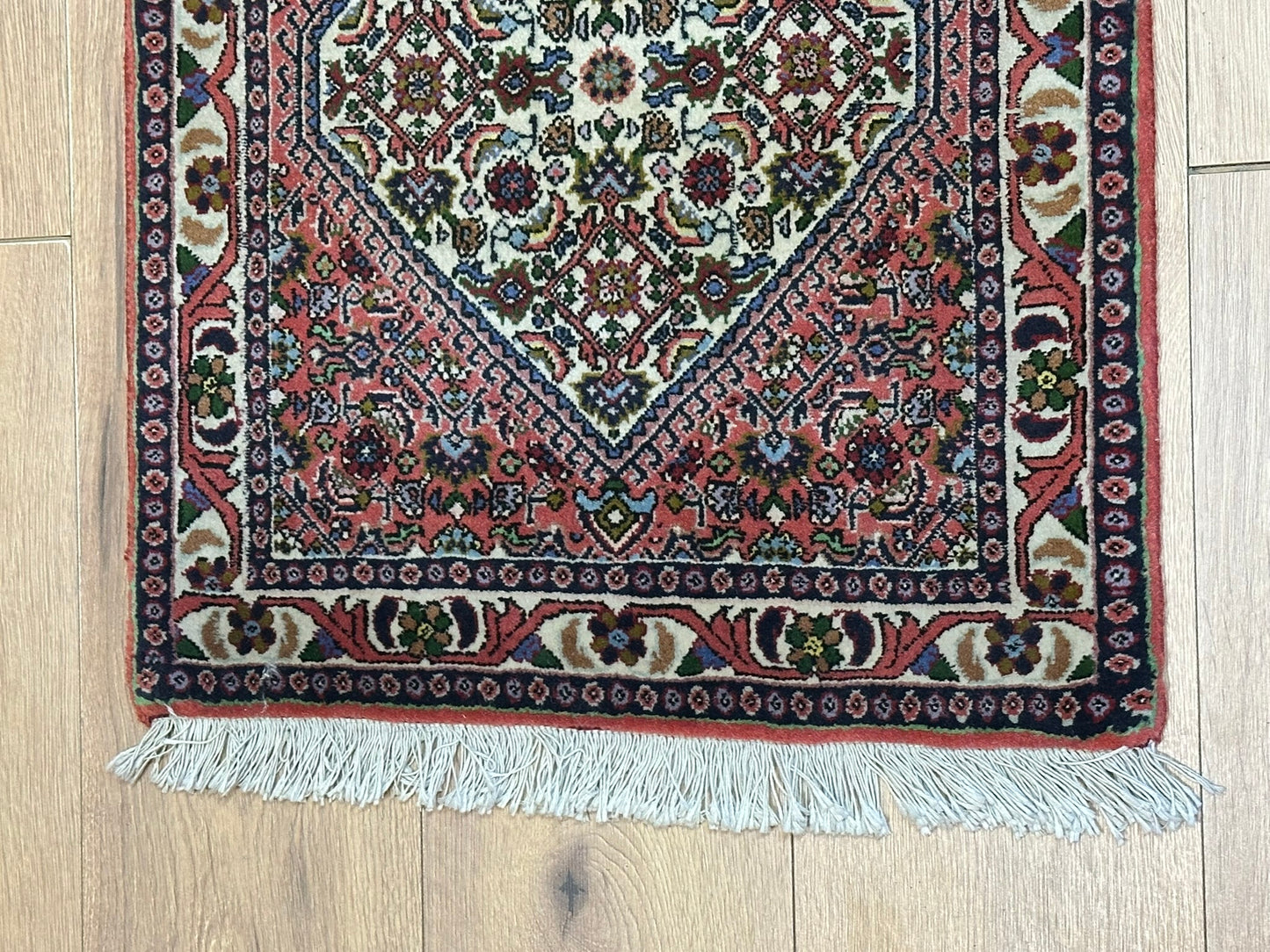 Orientteppich handgeknüpft Bidjar 64x52 cm Medallion