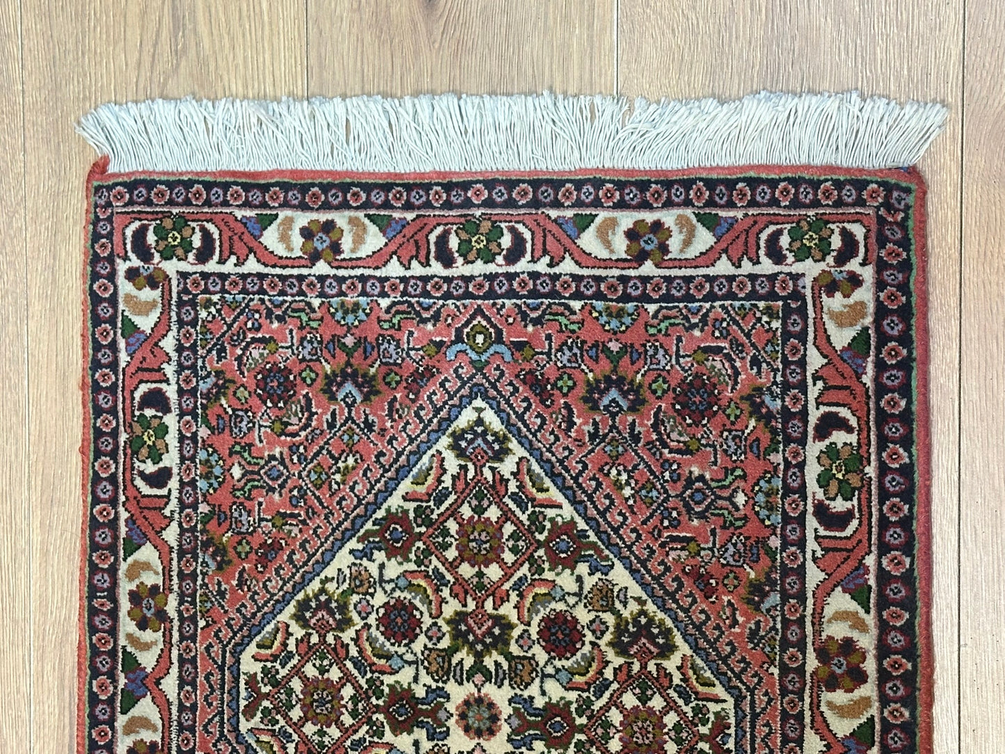 Orientteppich handgeknüpft Bidjar 64x52 cm Medallion
