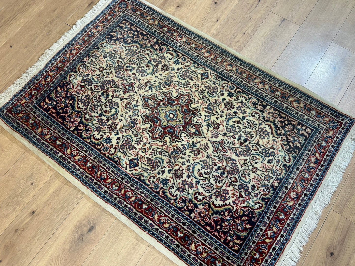 Orientteppich handgeknüpft Sarough 160x110cm