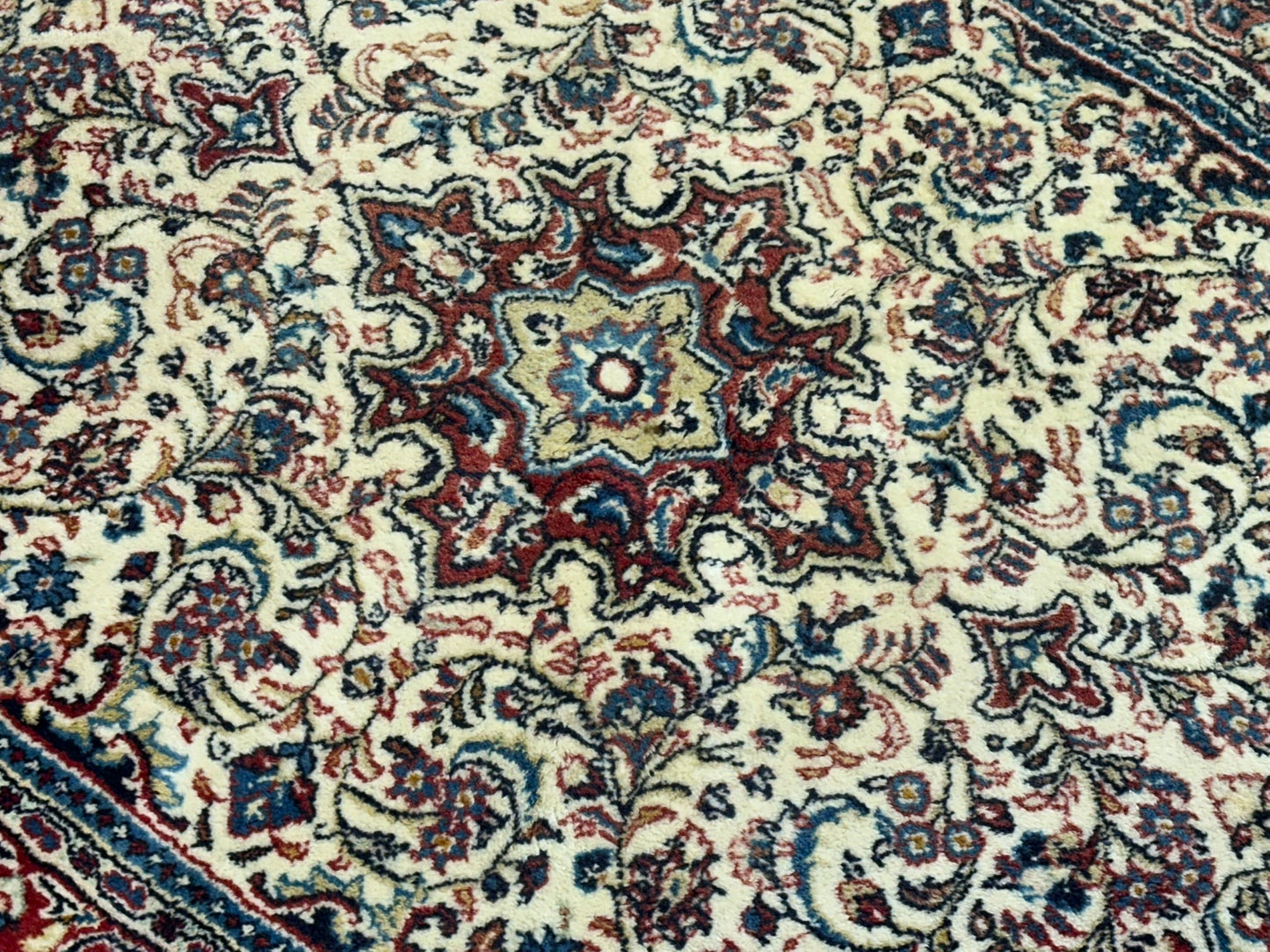 Orientteppich handgeknüpft Sarough 160x110cm