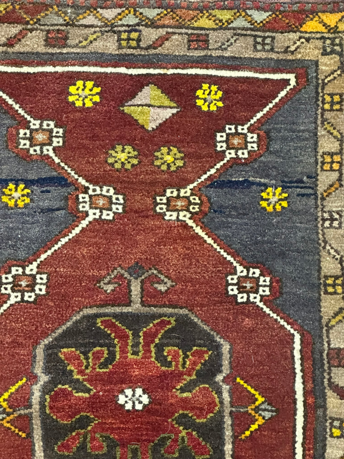 Antiker Orientteppich handgeknüpft Türkei Yahali 100 x 50 cm