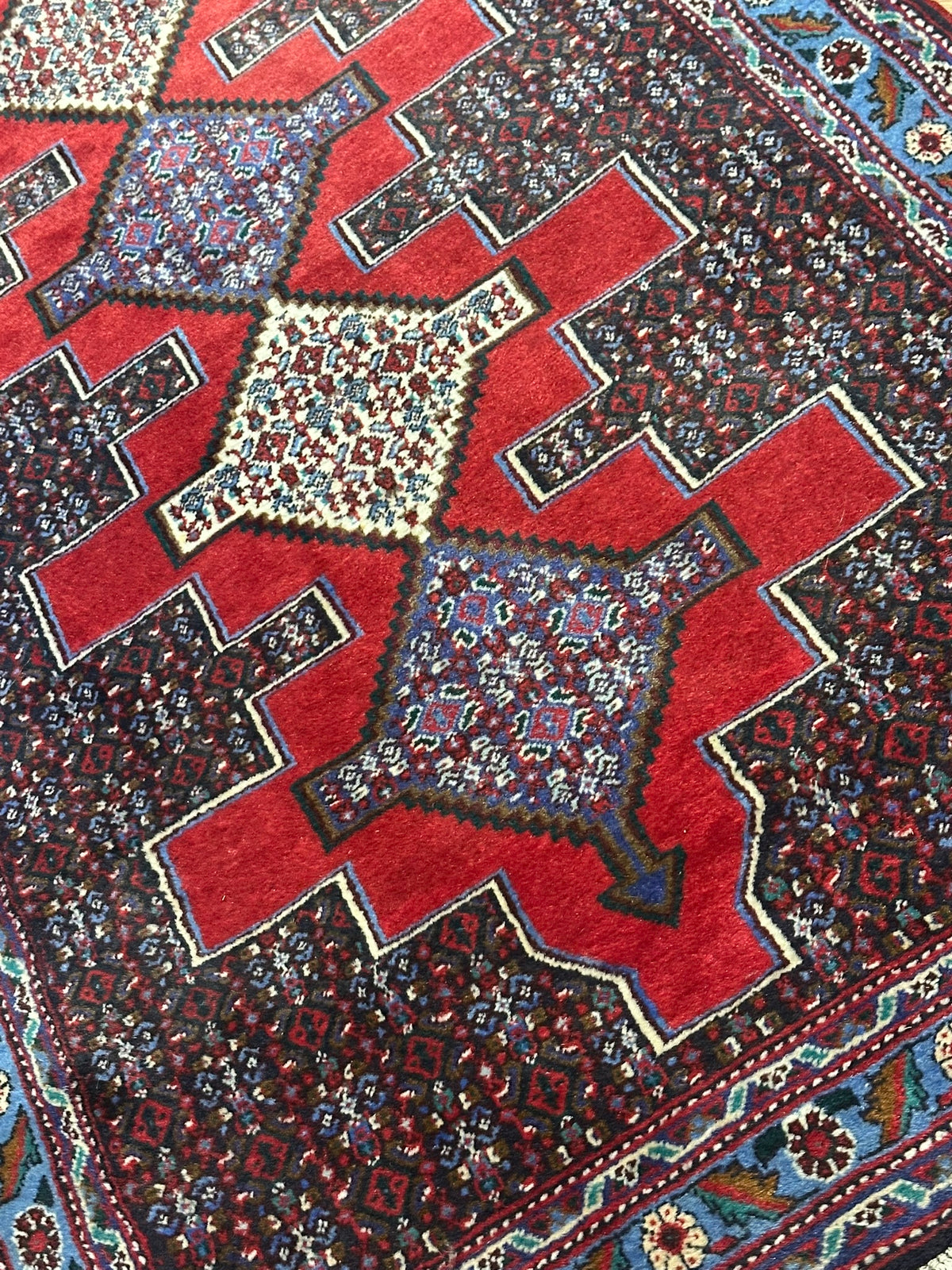 Orientteppich handgeknüpft Senneh 290 x 90 cm