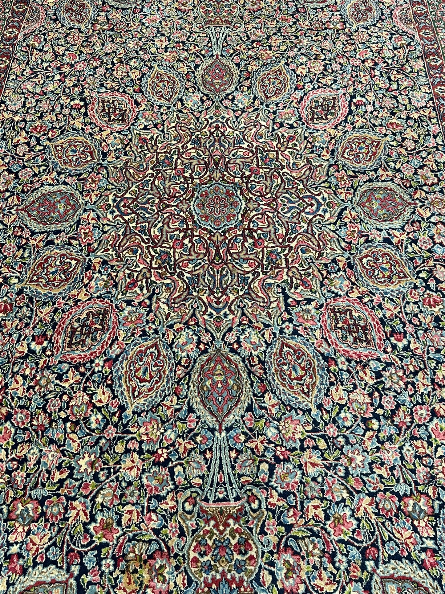 Orientteppich handgeknüpft Kirman Lawer antik  343x196 cm