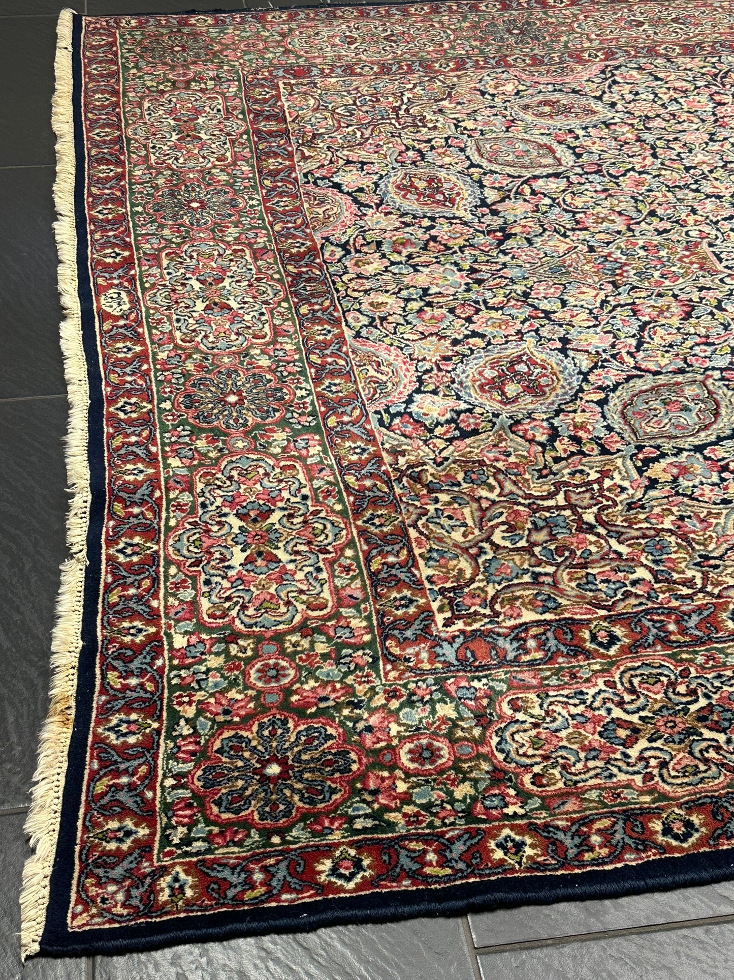 Orientteppich handgeknüpft Kirman Lawer antik  343x196 cm