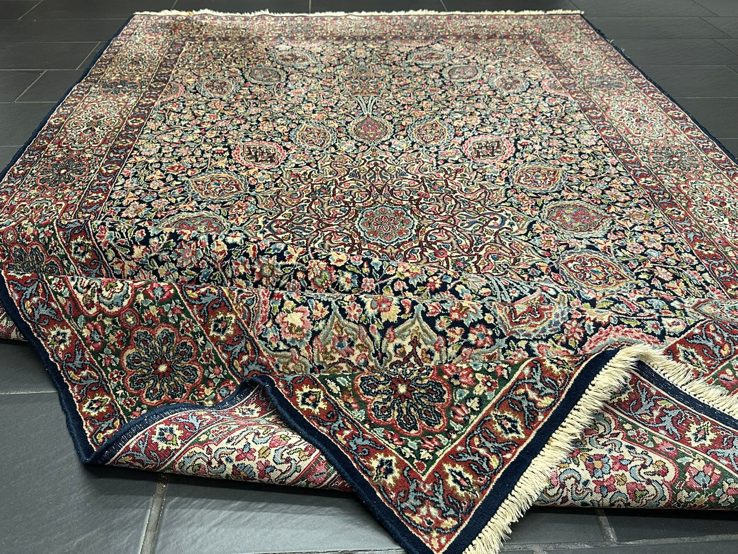 Orientteppich handgeknüpft Kirman Lawer antik  343x196 cm