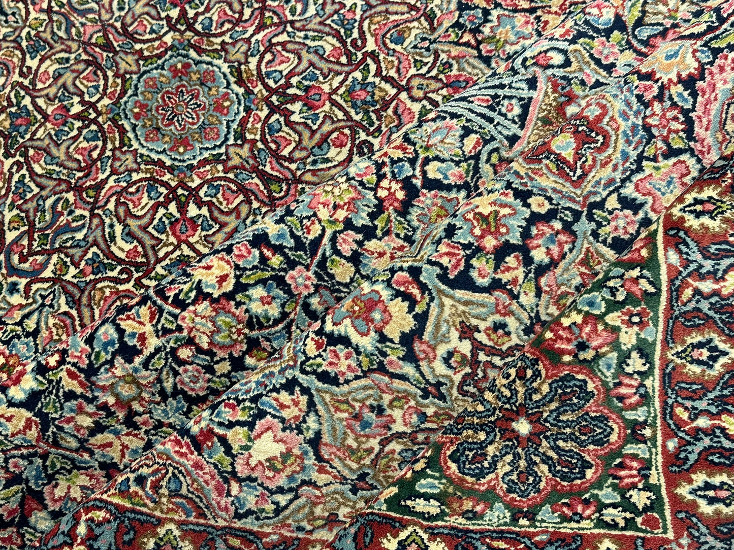 Orientteppich handgeknüpft Kirman Lawer antik  343x196 cm