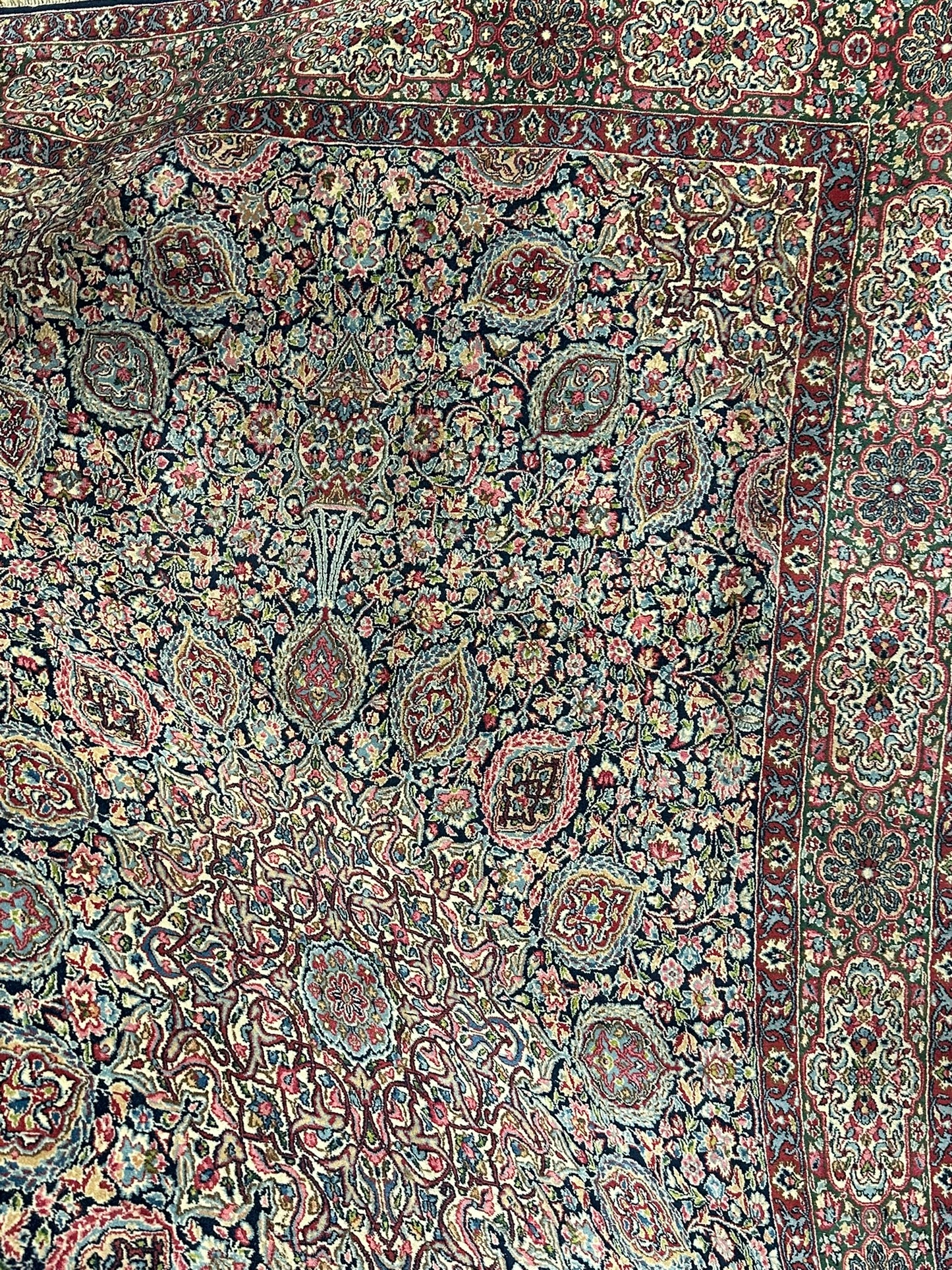 Orientteppich handgeknüpft Kirman Lawer antik  343x196 cm