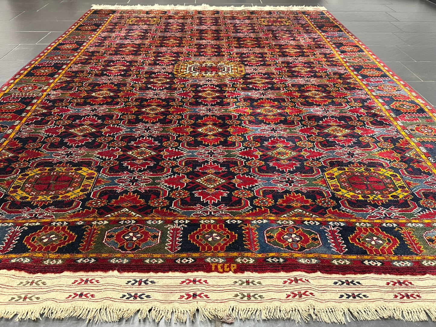 Orientteppich handgeknüpft 306x205 cm Buchara antik Teppich