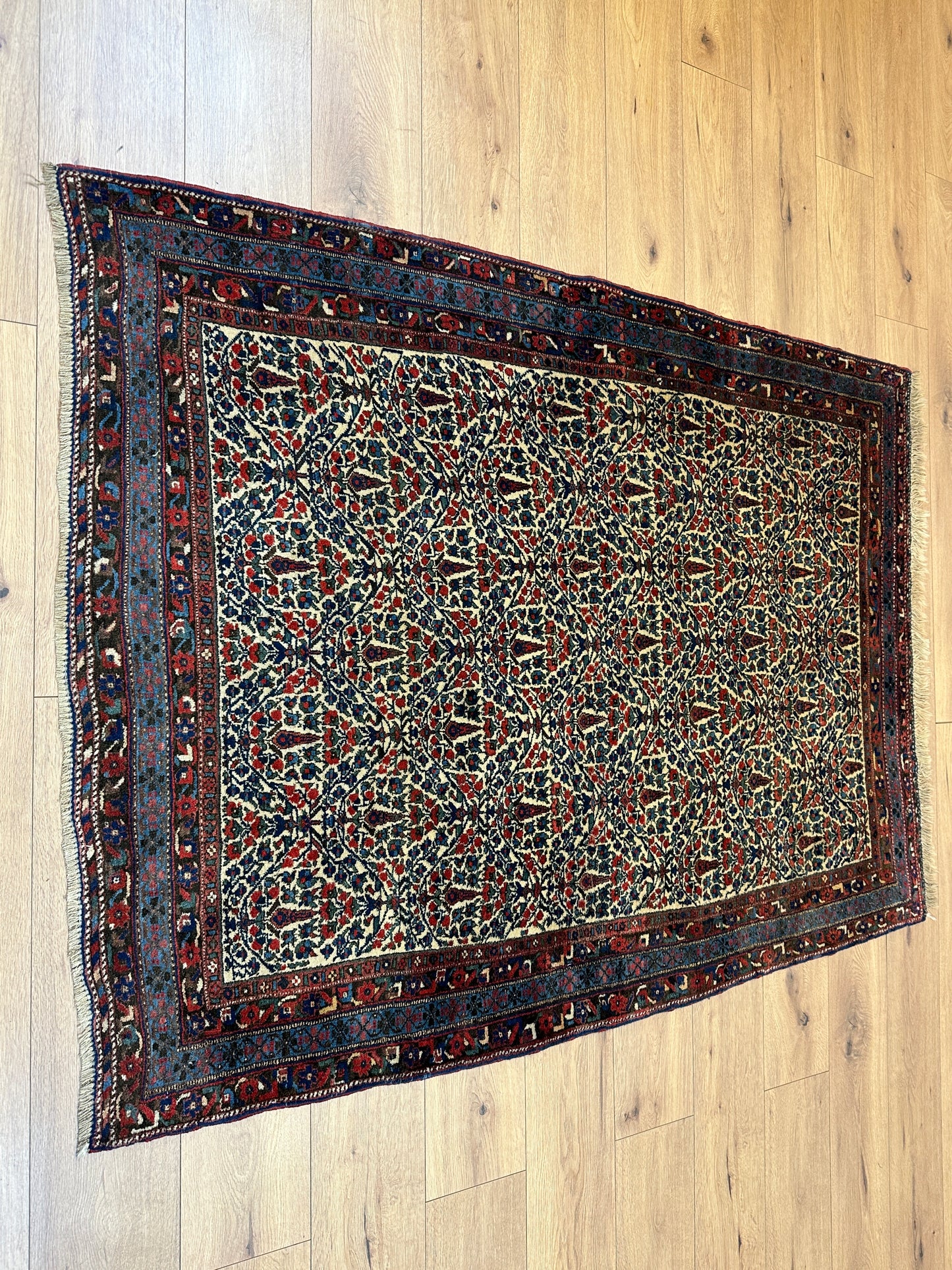 Handgeknüpfter Perser Orientteppich Afschari  180x136cm