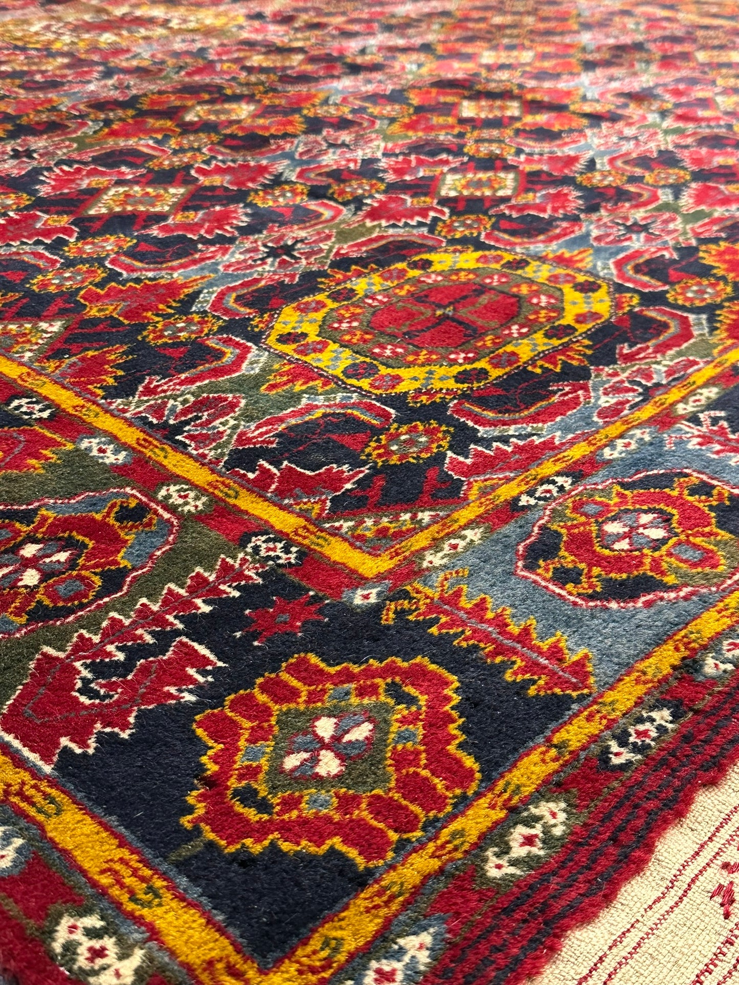 Orientteppich handgeknüpft 306x205 cm Buchara antik Teppich