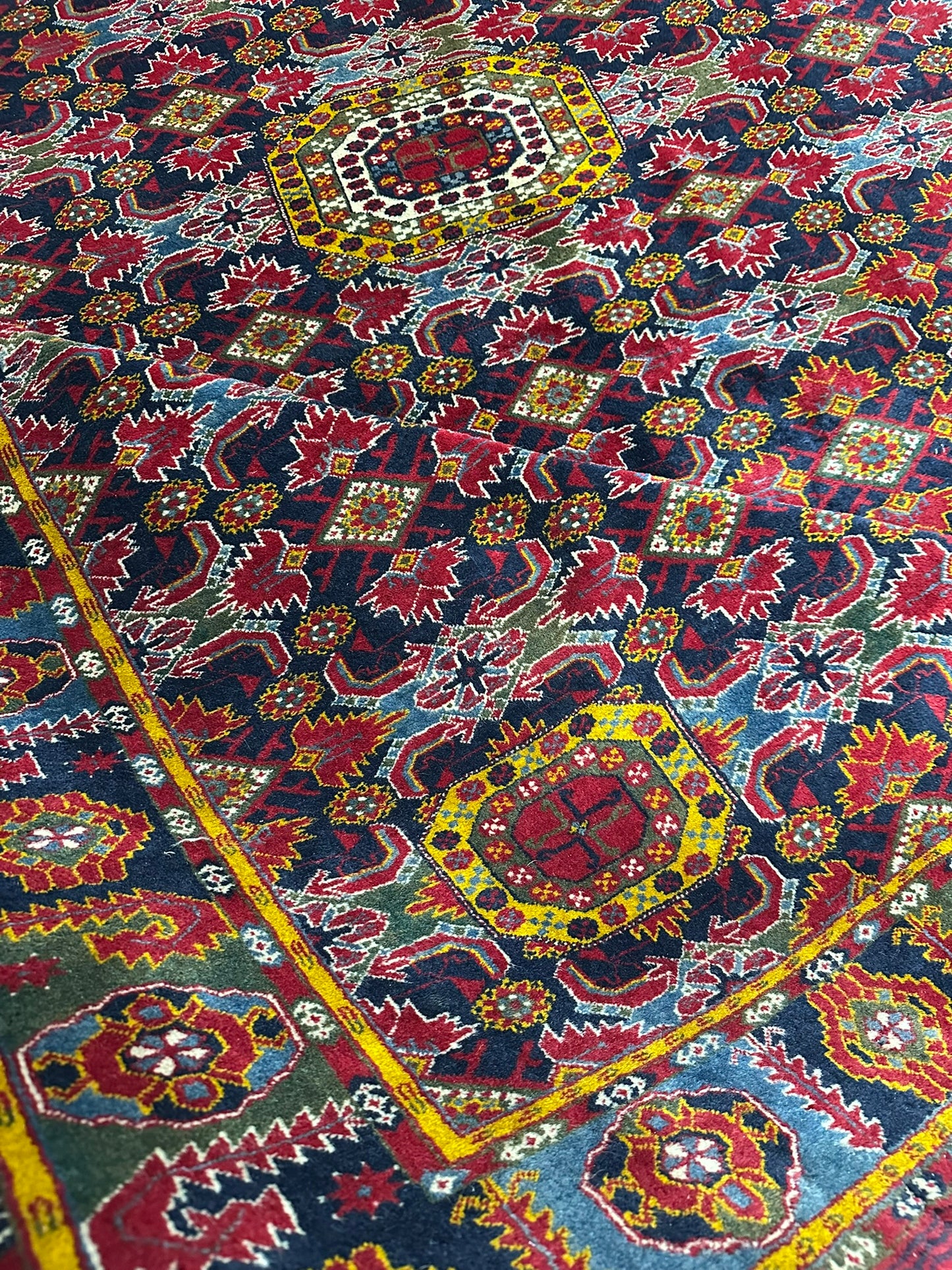 Orientteppich handgeknüpft 306x205 cm Buchara antik Teppich